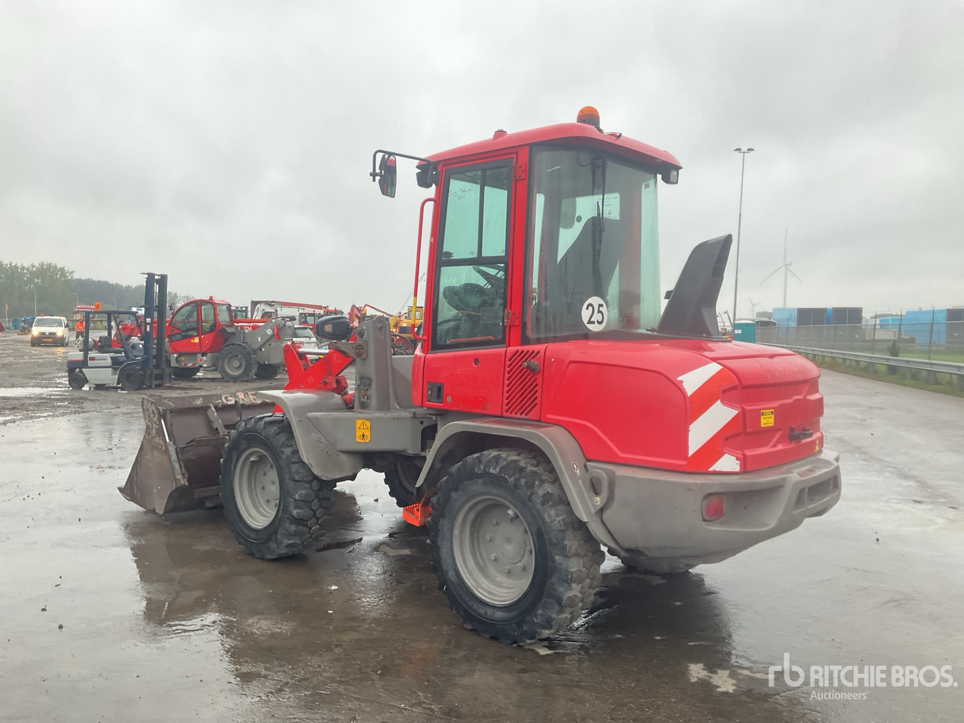 2018 Volvo L30G