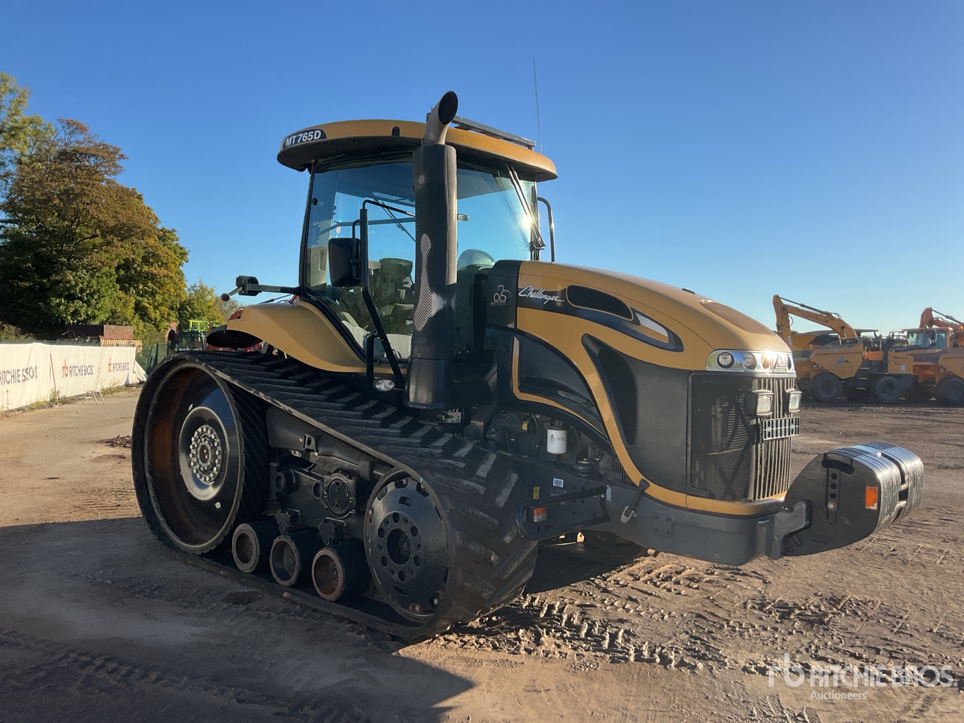 2012 Challenger MTC765D