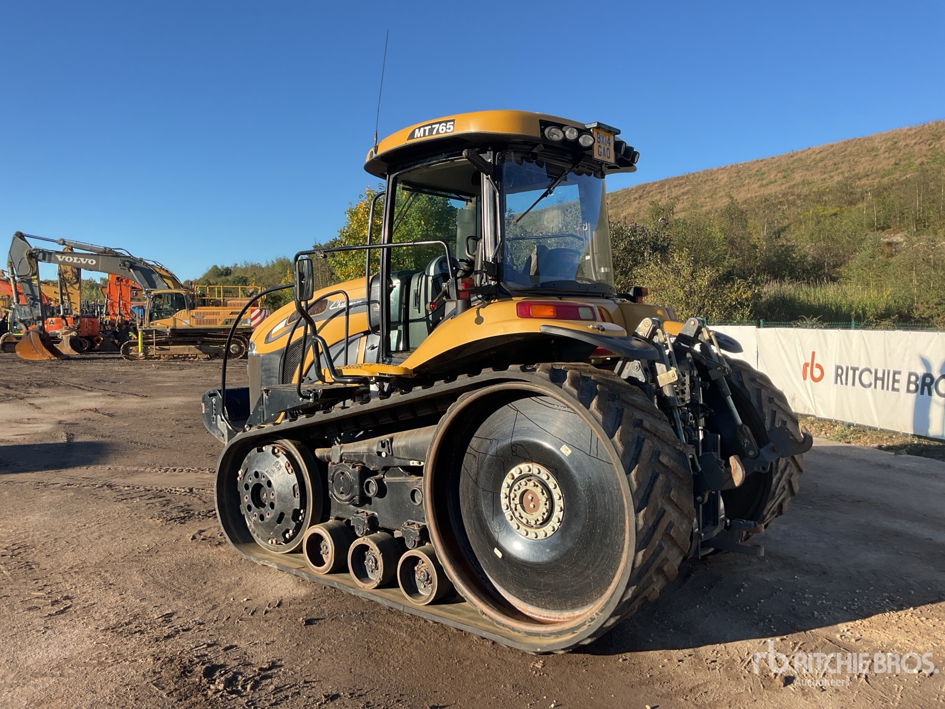 2012 Challenger MTC765D