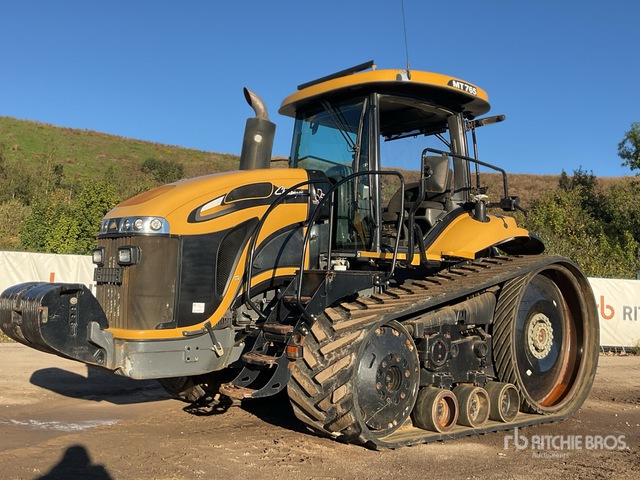 2012 Challenger MTC765D Track Tractor