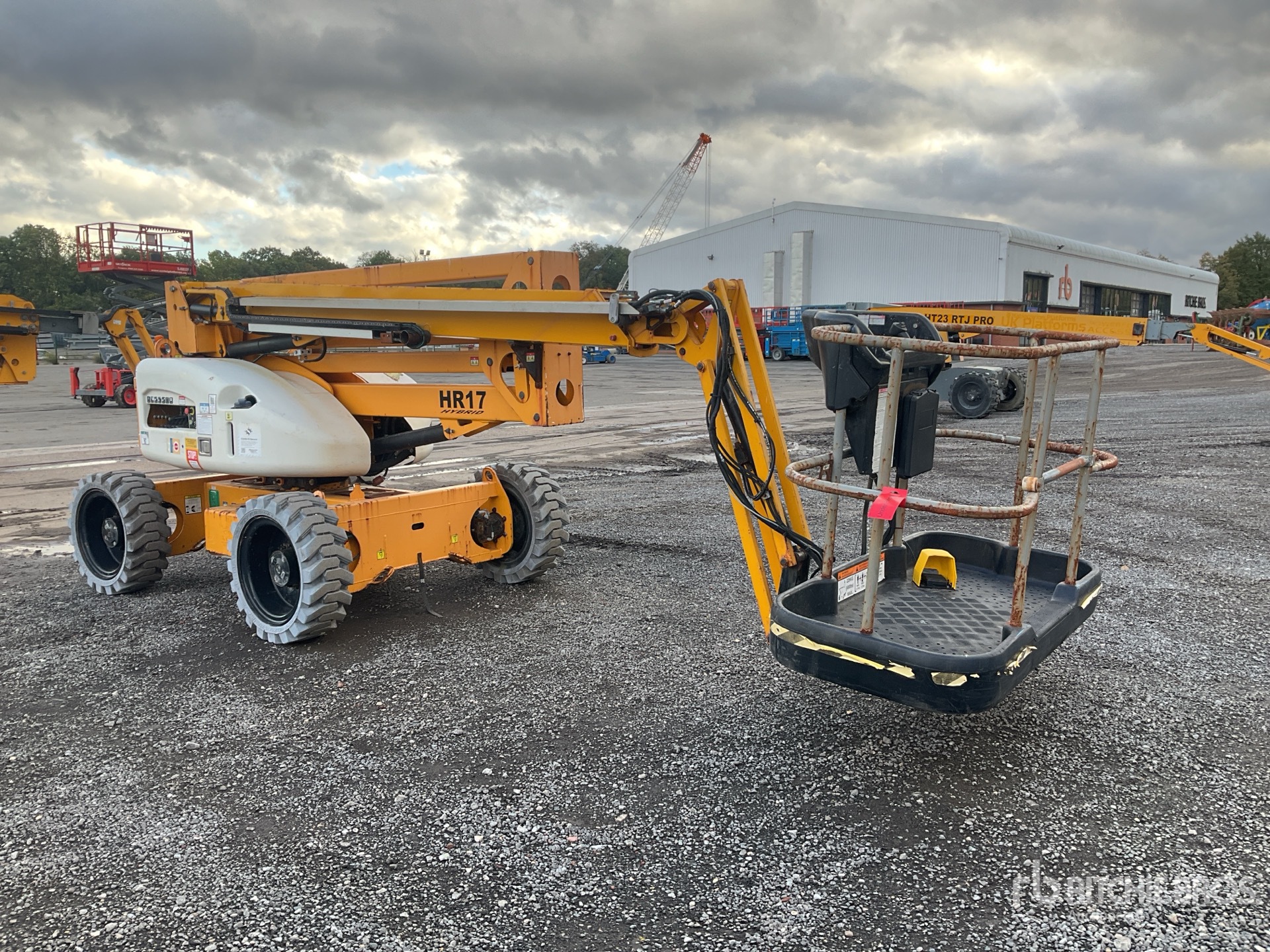 2015 Niftylift HR17