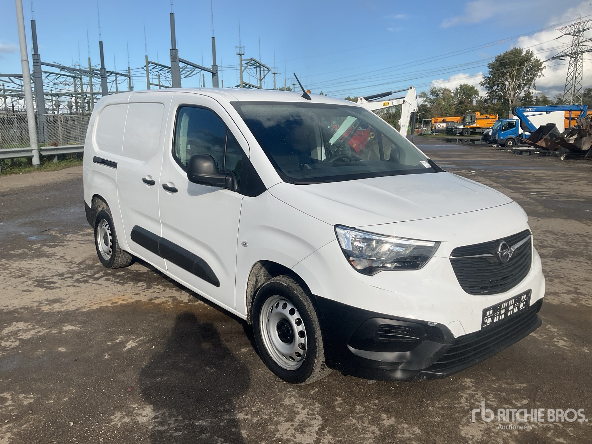 2023 Opel COMBO