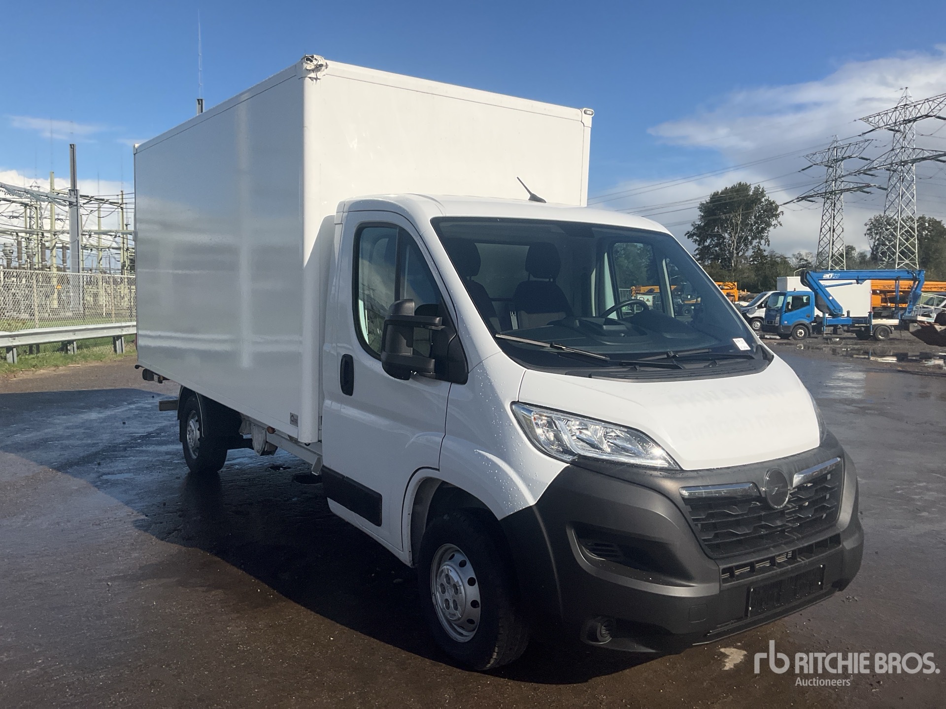 2023 Opel MOVANO
