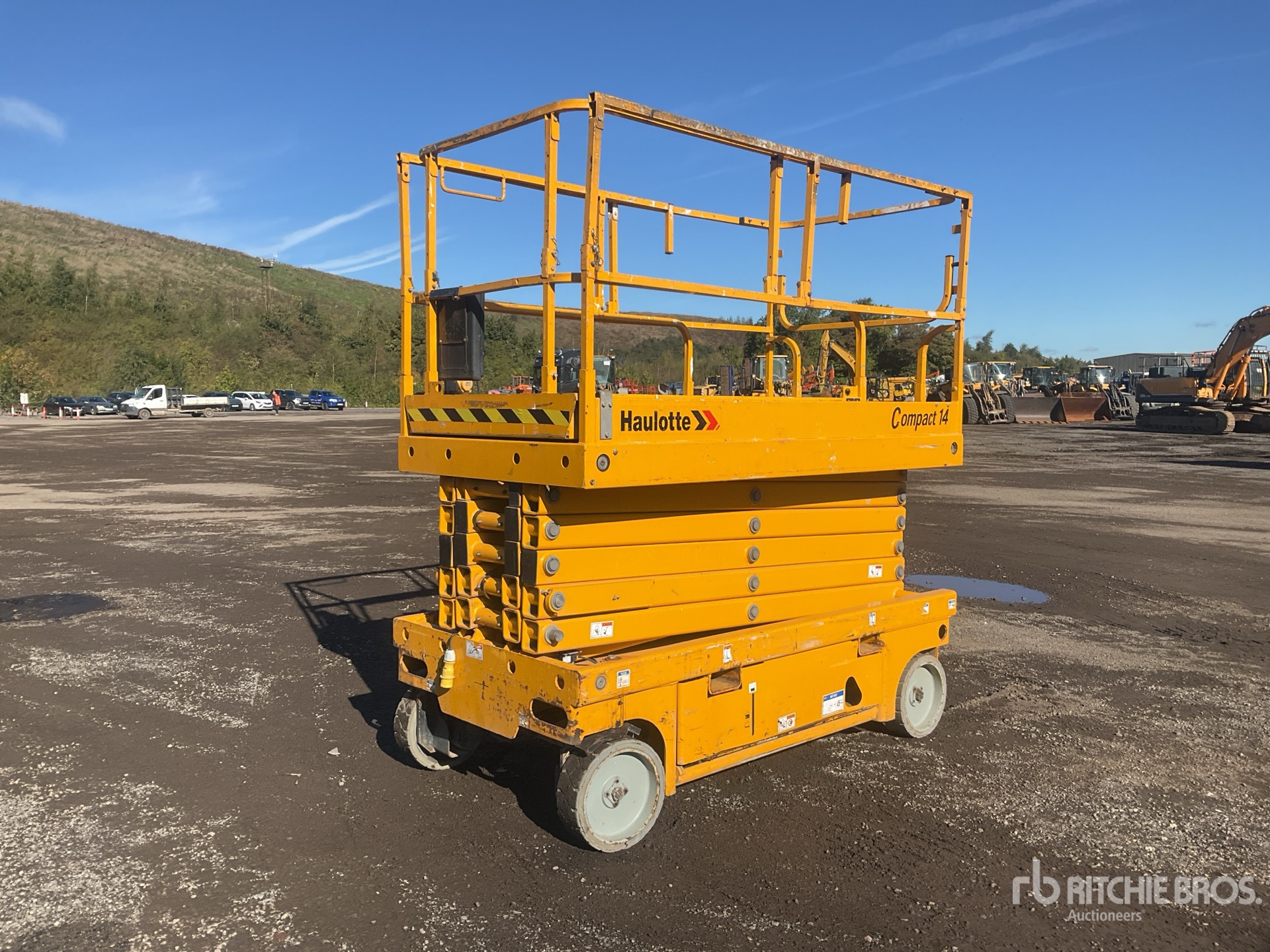 2016 Haulotte COMPACT 14