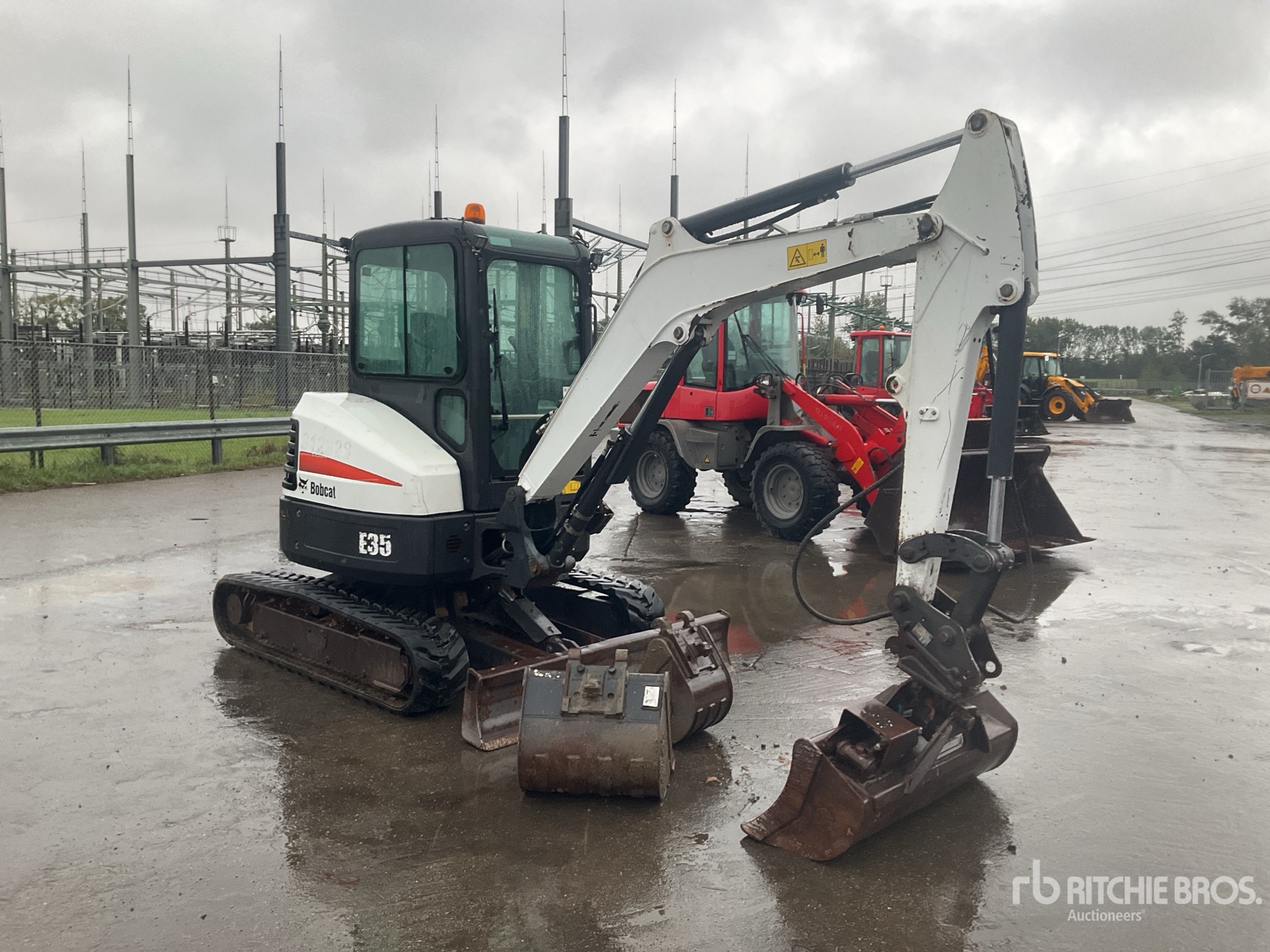 2018 Bobcat E35