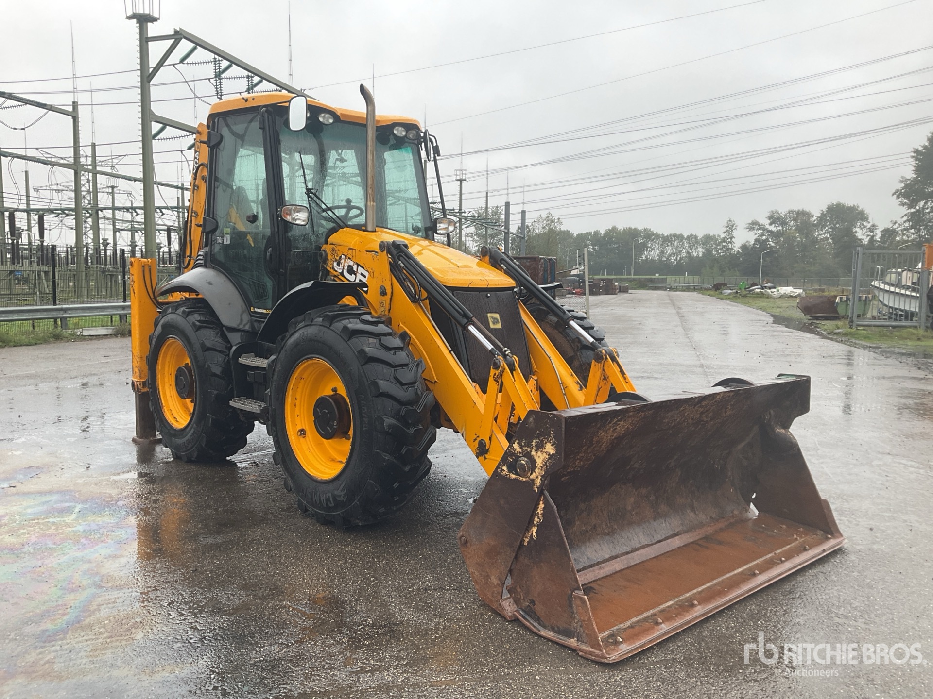 JCB 4CX
