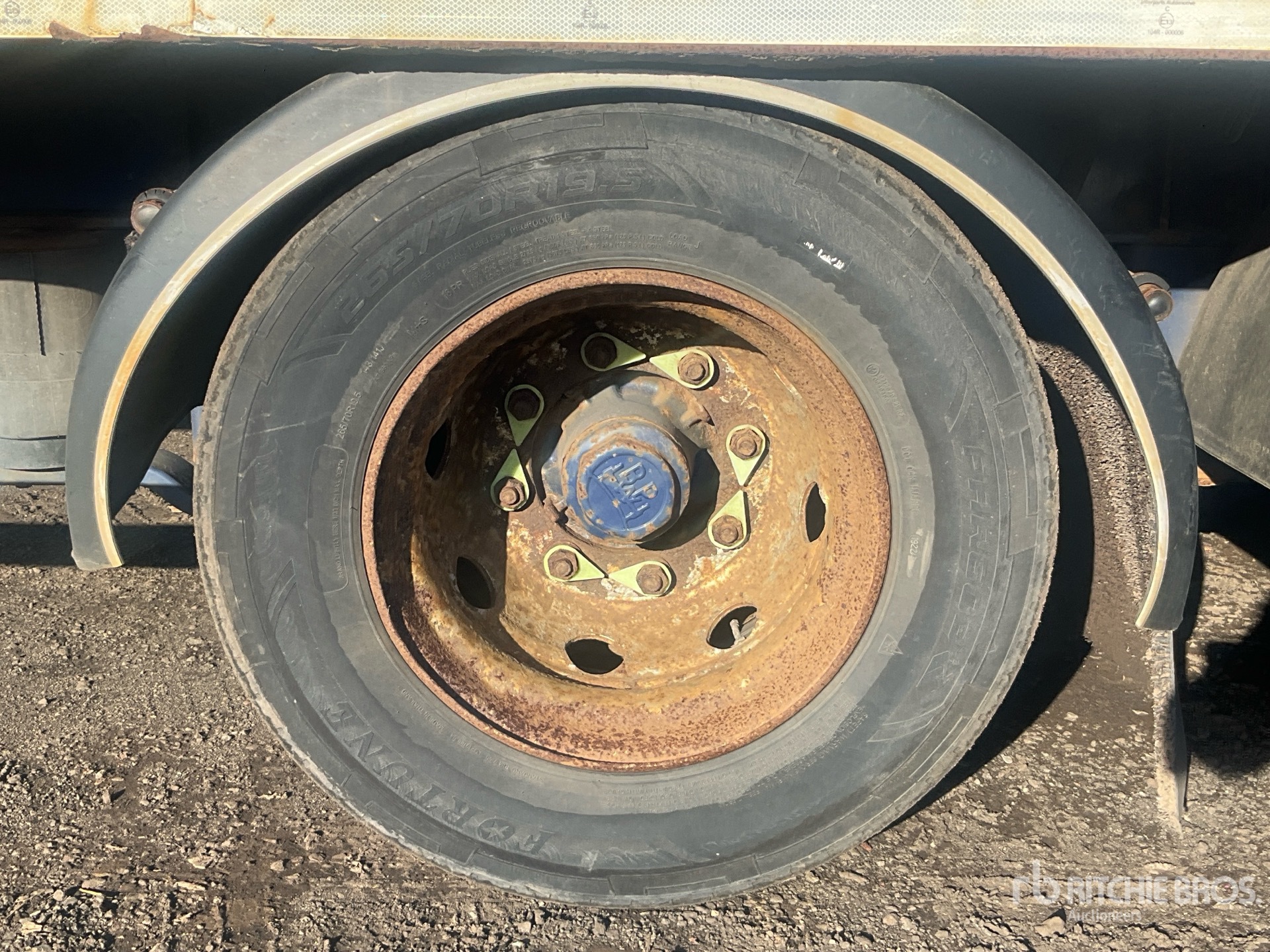 2017 SDC 24 TON 8 M TRI/A DRAWBAR