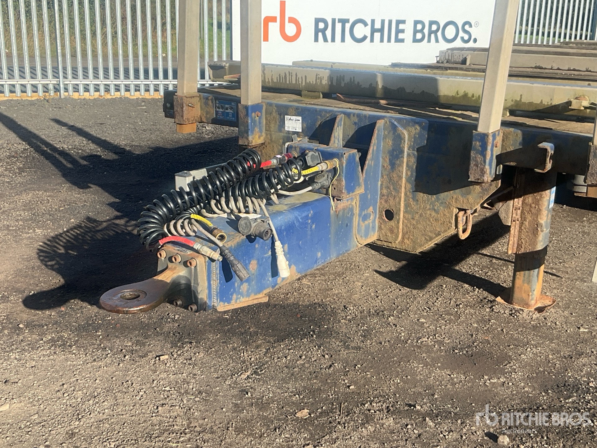2017 SDC 24 TON 8 M TRI/A DRAWBAR