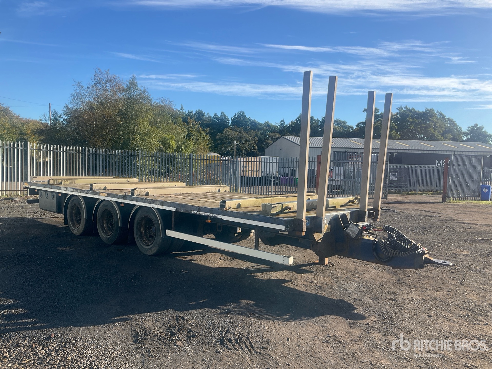 2017 SDC 24 TON 8 M TRI/A DRAWBAR
