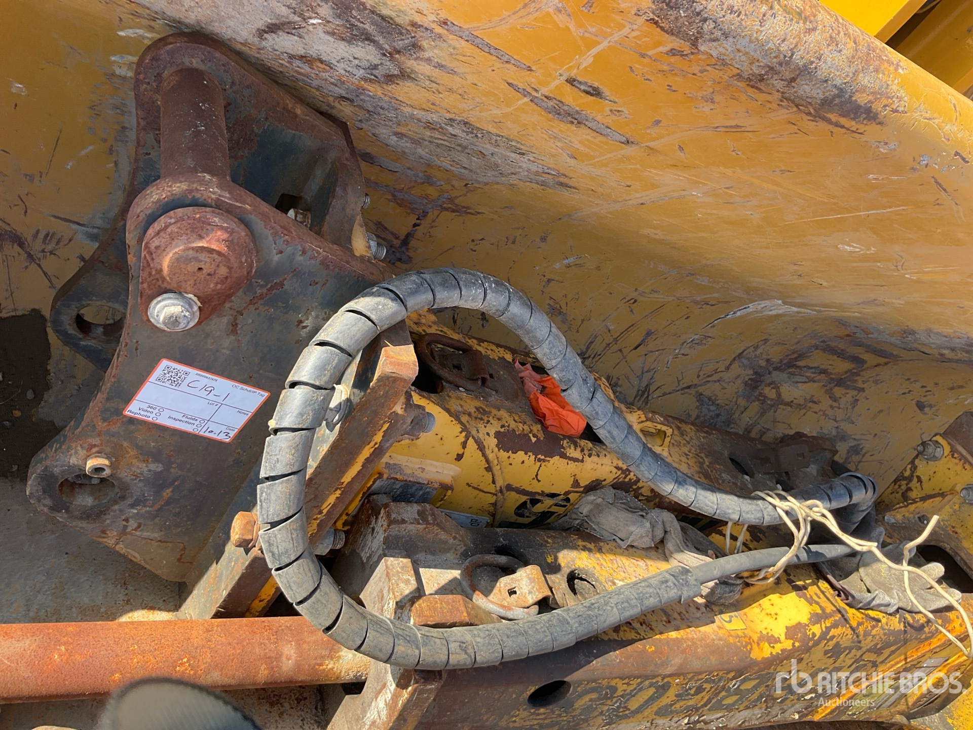 2018 Magnum RHB305-6