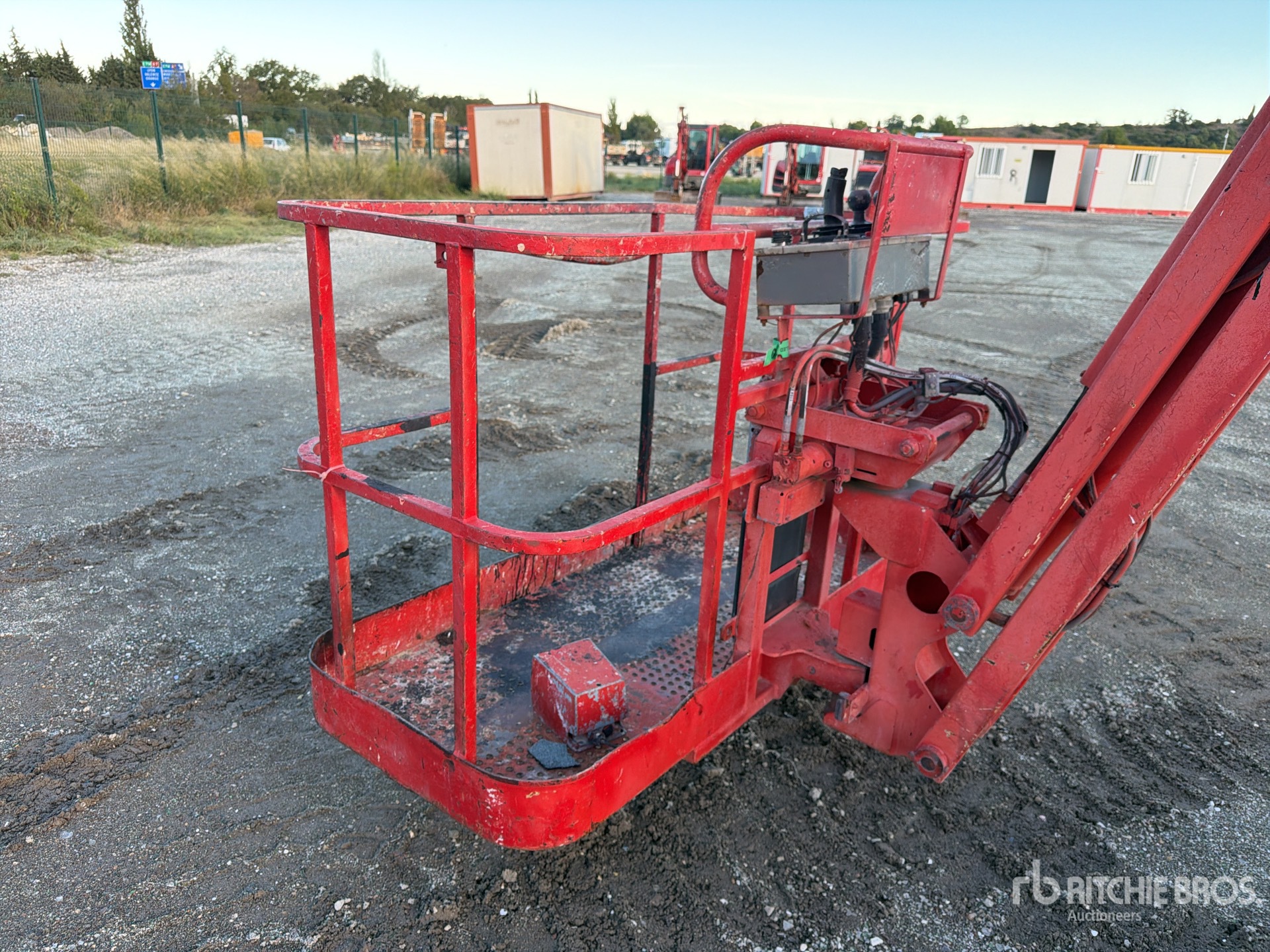 2010 Haulotte HA16PX