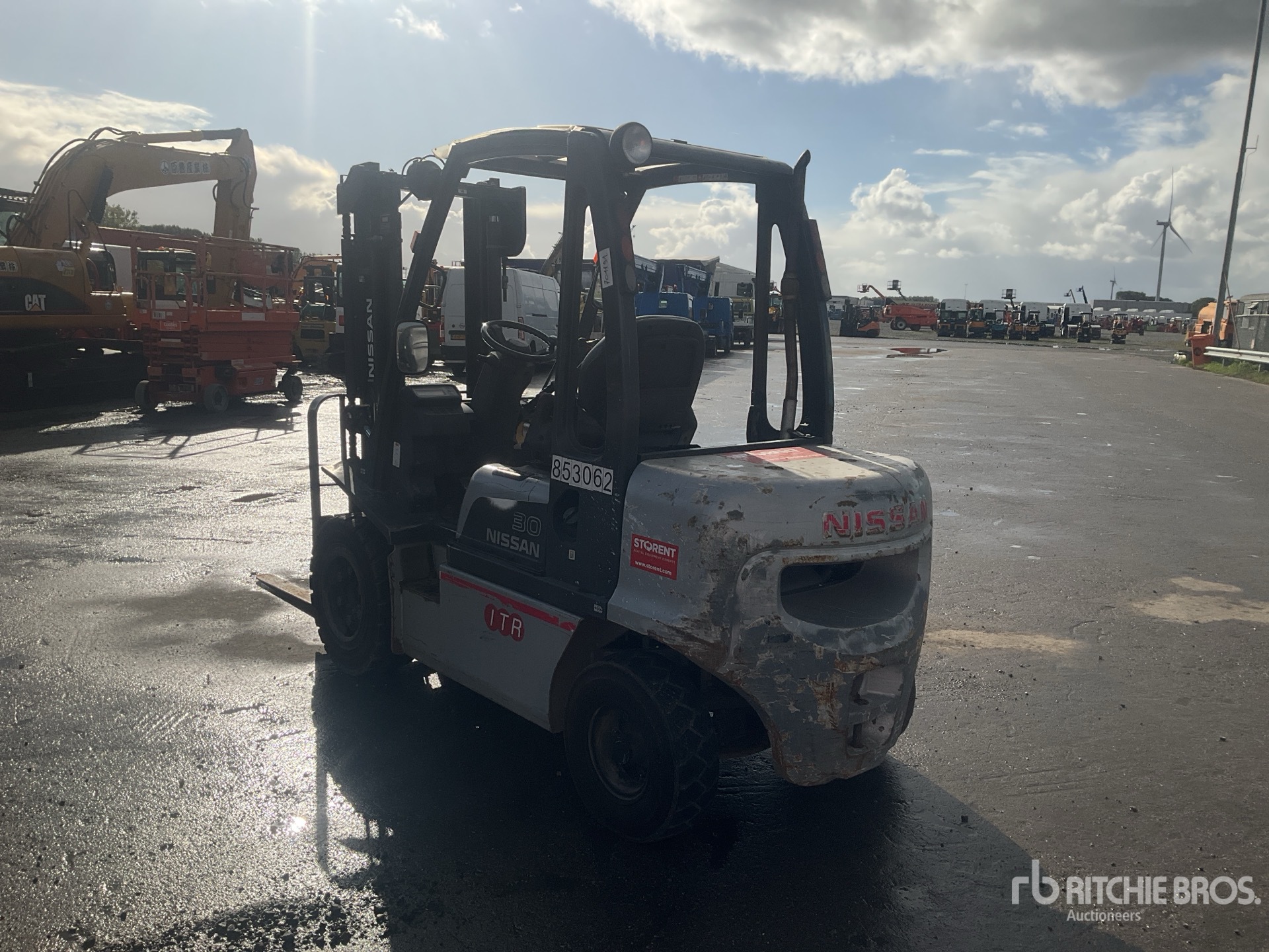 2008 Nissan YG1D2A30Q