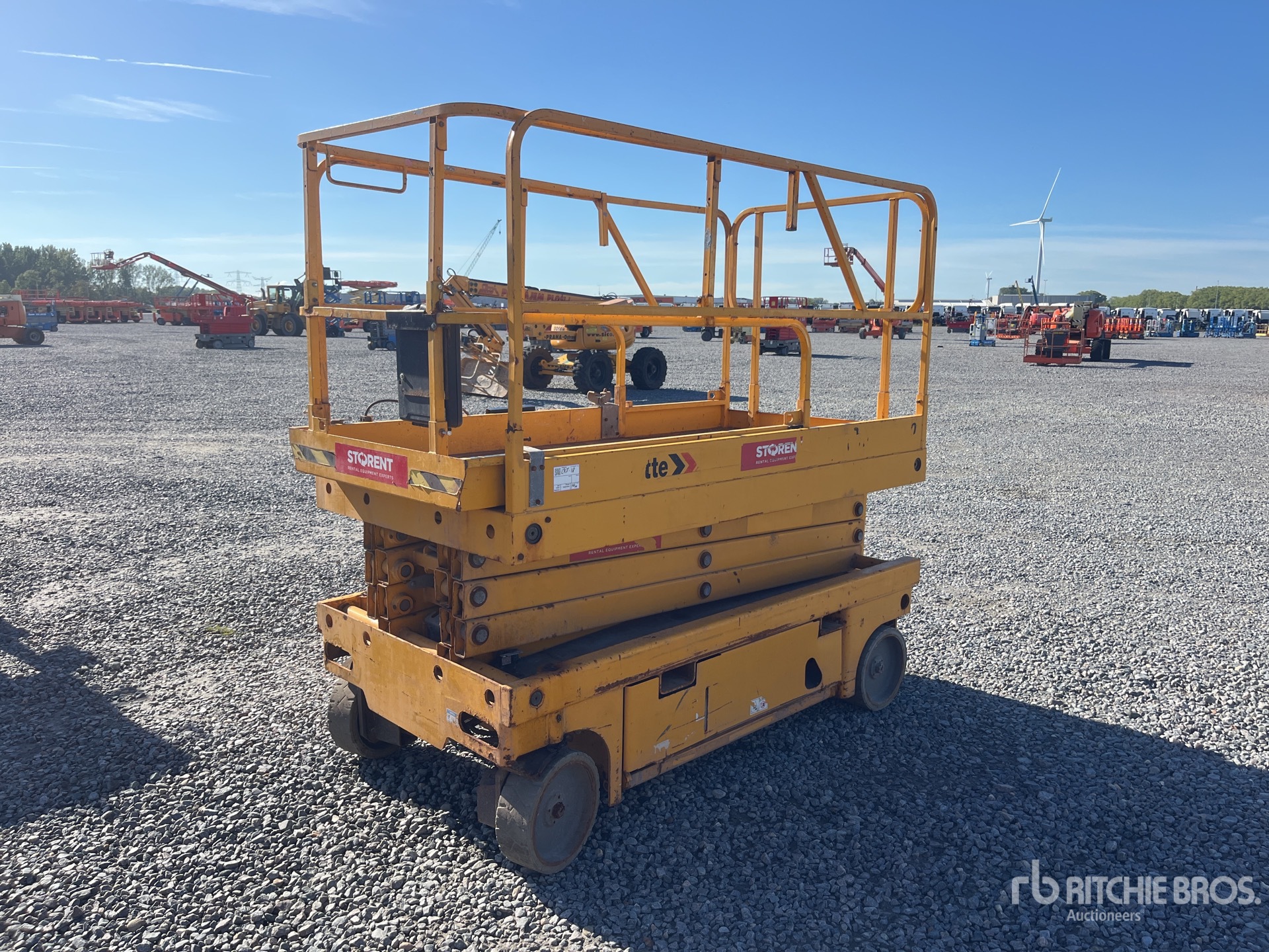 Photo of 2017 Haulotte COMPACT 10