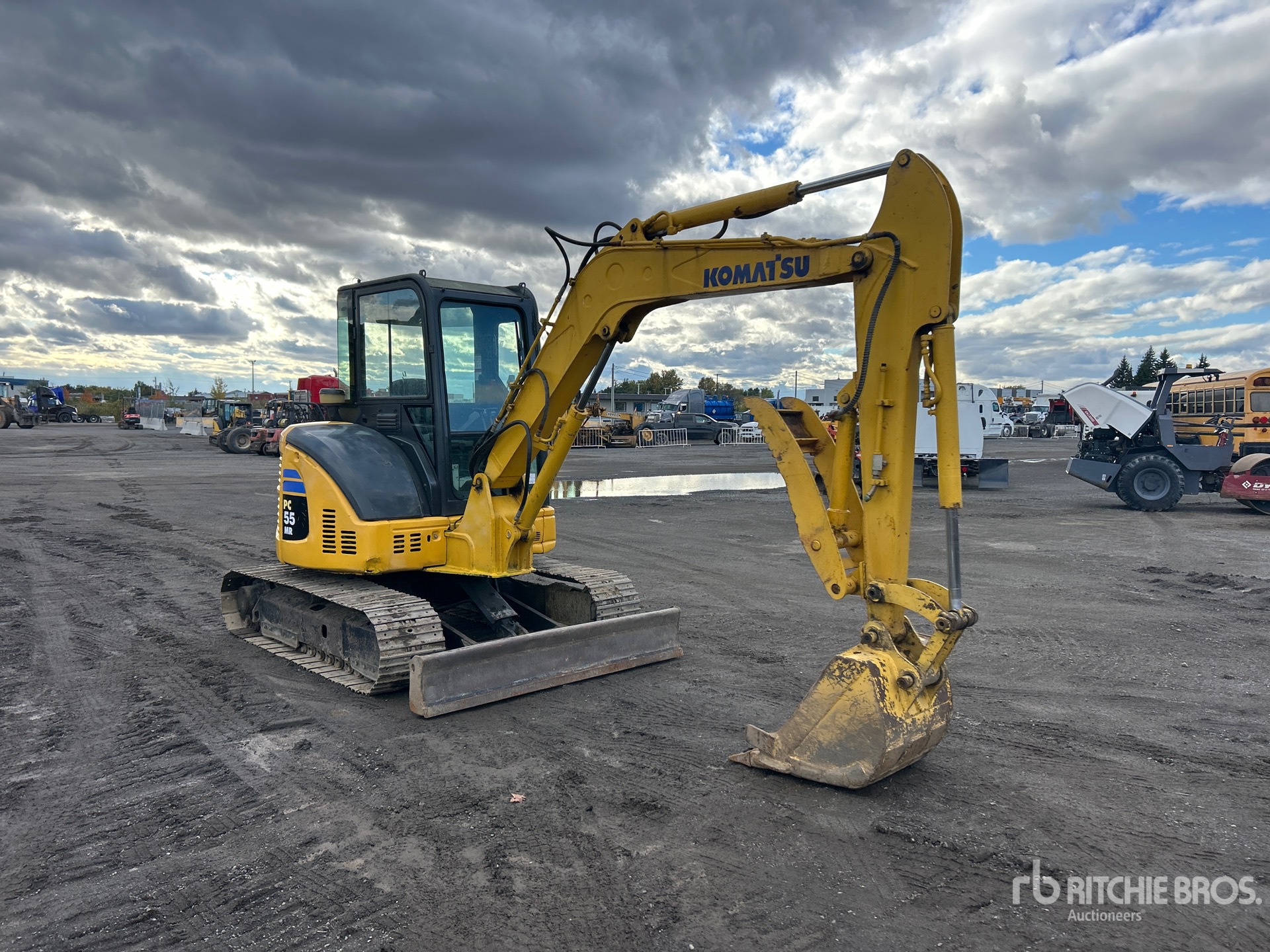 2015 Komatsu PC55MR