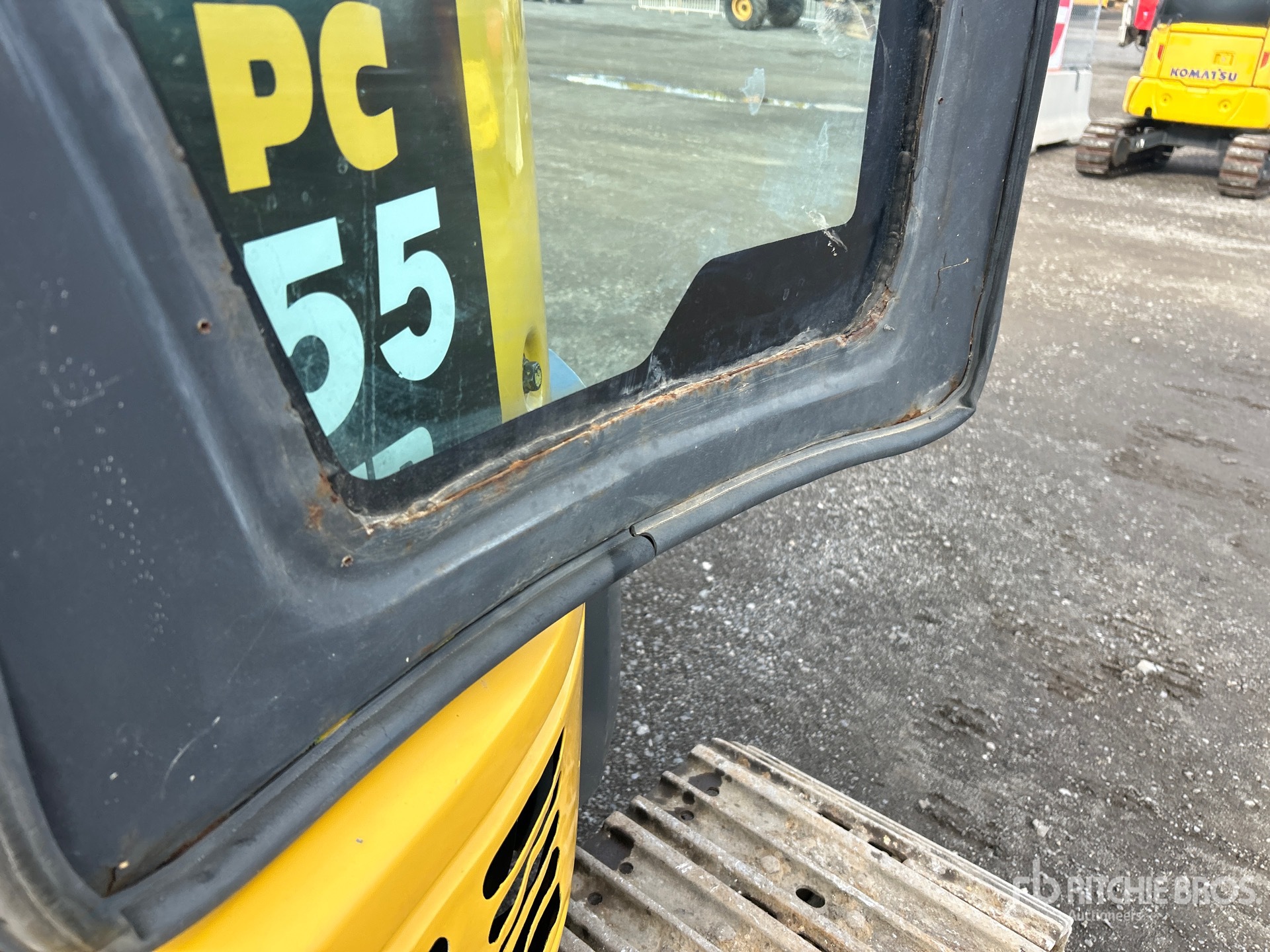 2015 Komatsu PC55MR