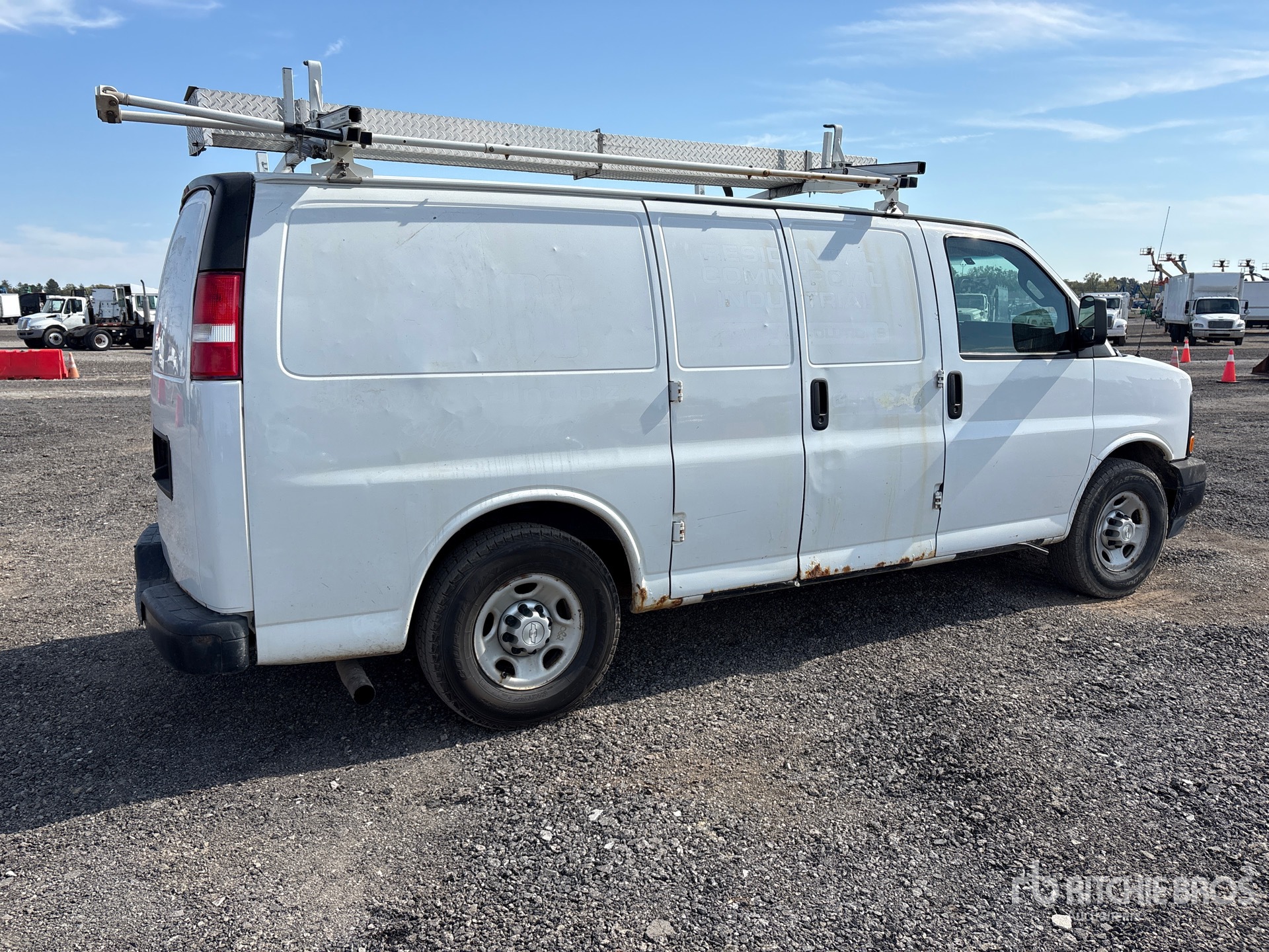 2017 Chevrolet EXPRESS 2500