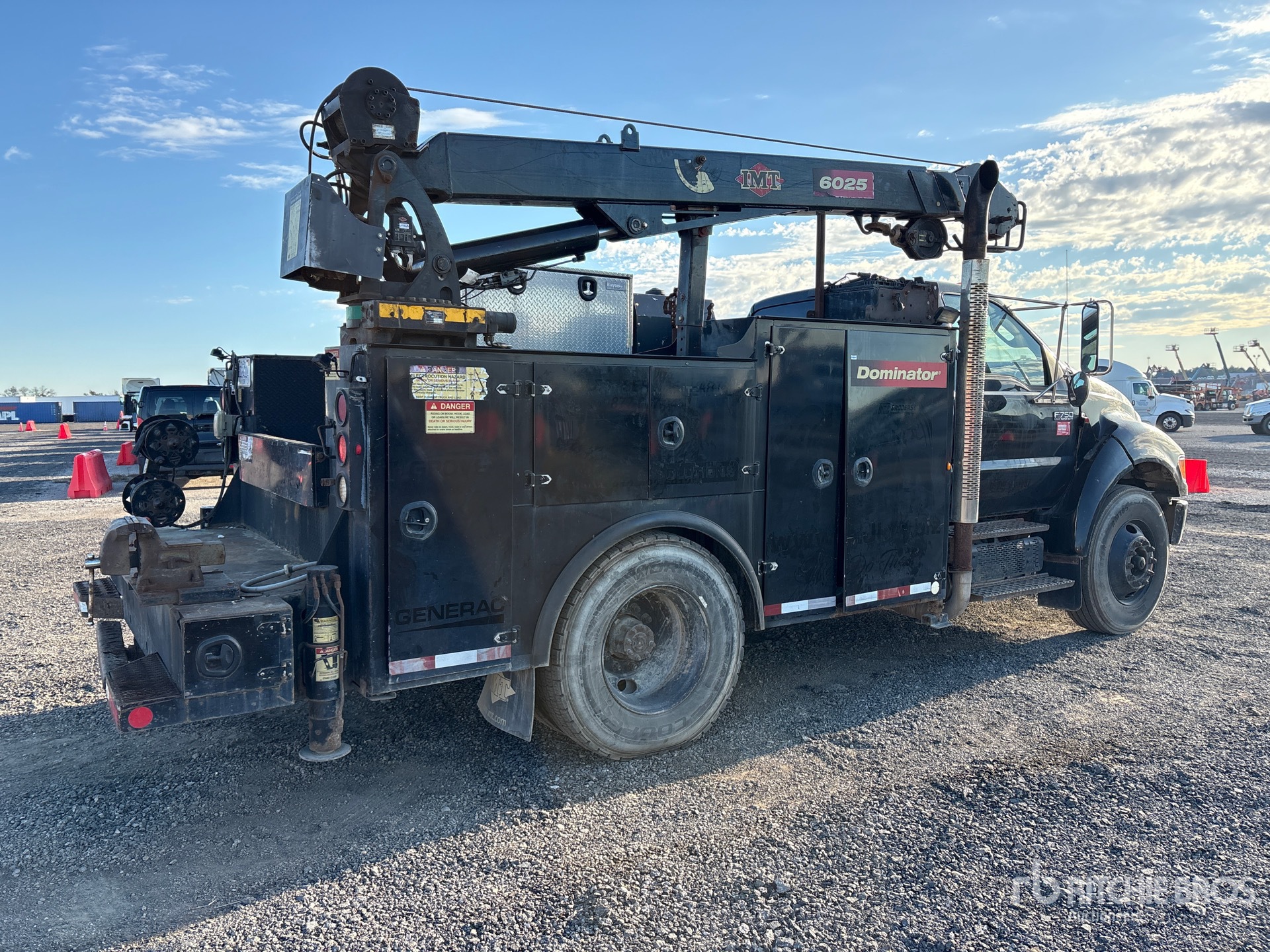 2011 Ford F-750