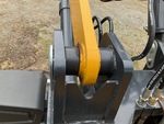 Chassis with Chassis bis Armstifte