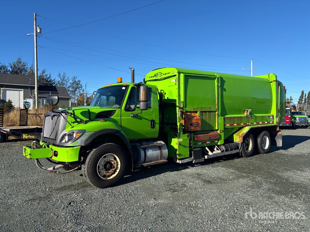 General Appearance with Featured Photo