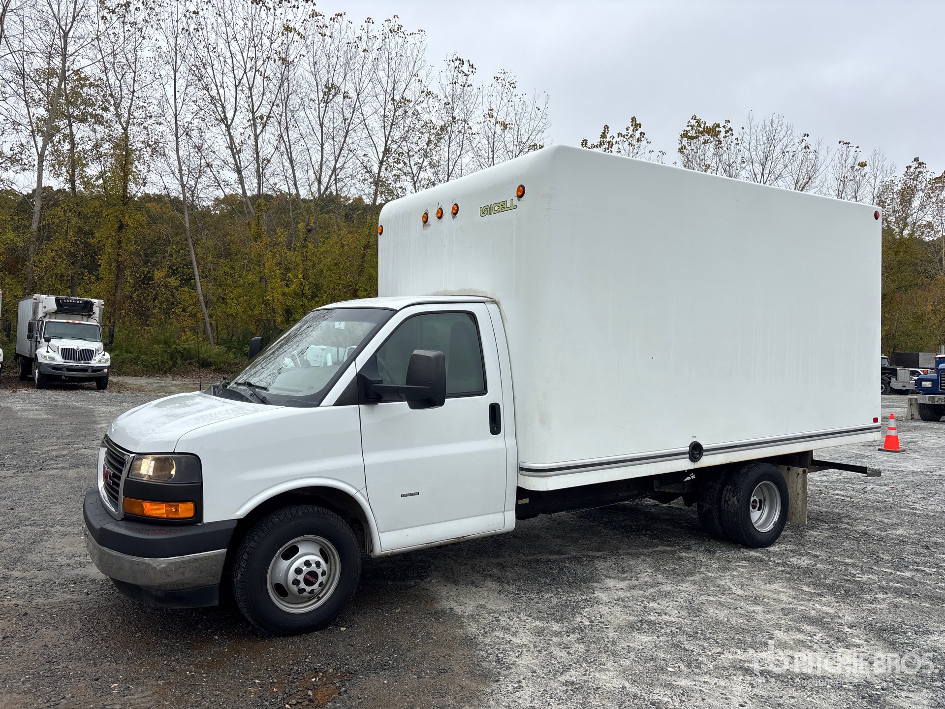 Photo of 2018 GMC SAVANA G3500