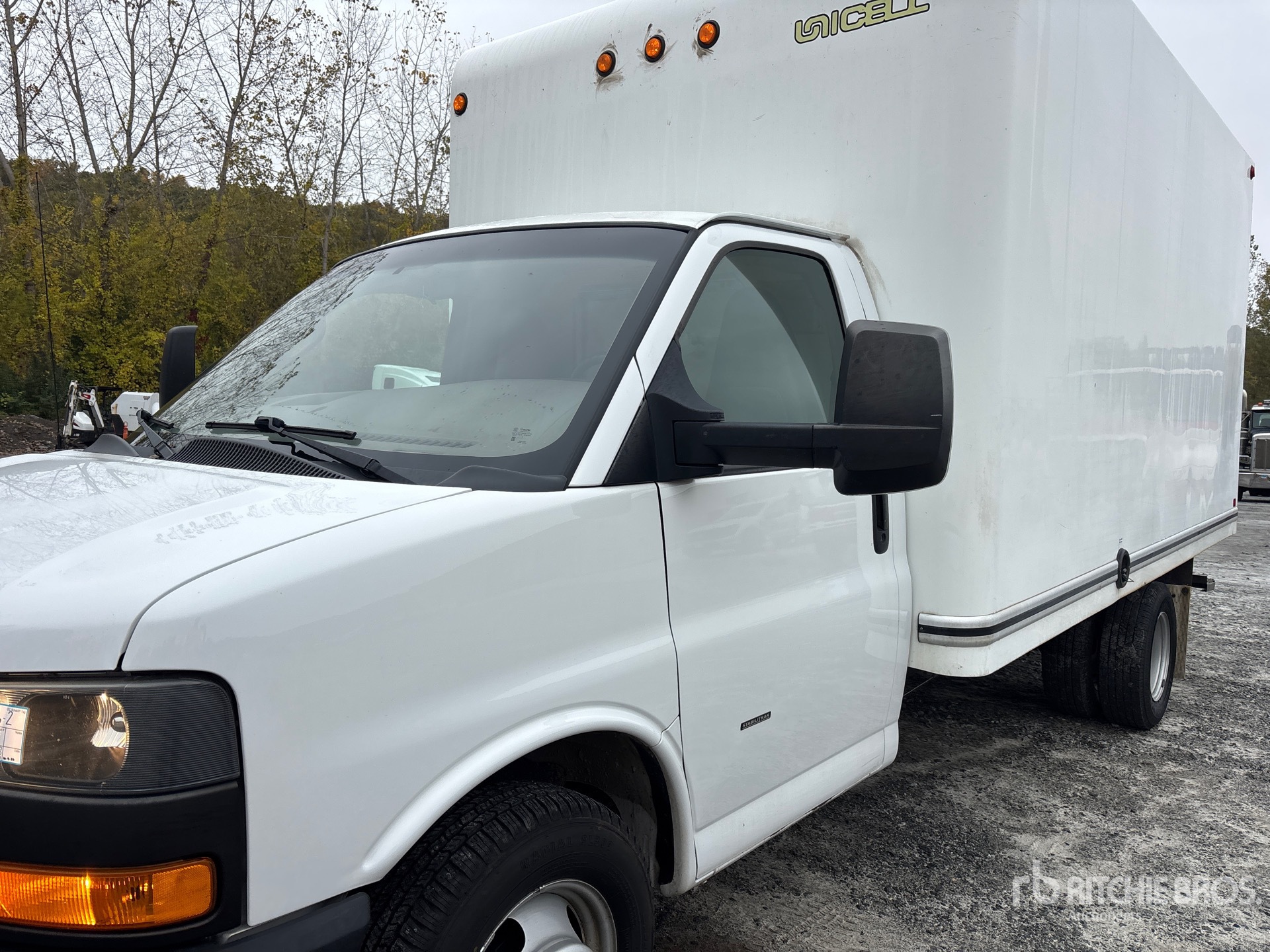 2018 GMC SAVANA G3500