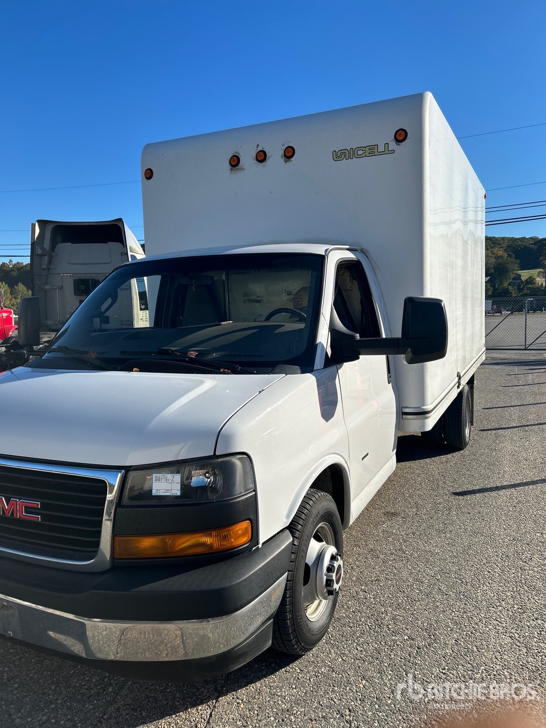 2018 GMC SAVANA G3500