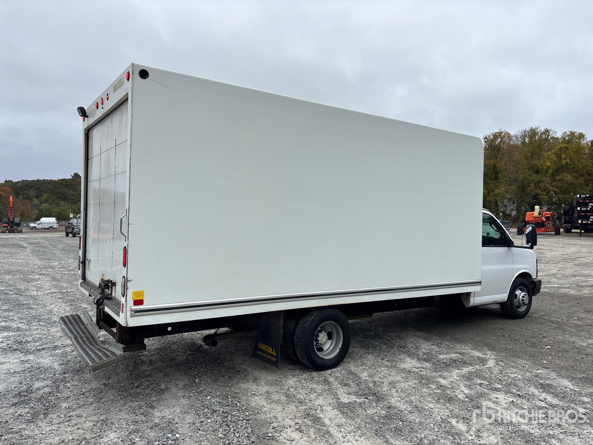 2017 Chevrolet EXPRESS G3500