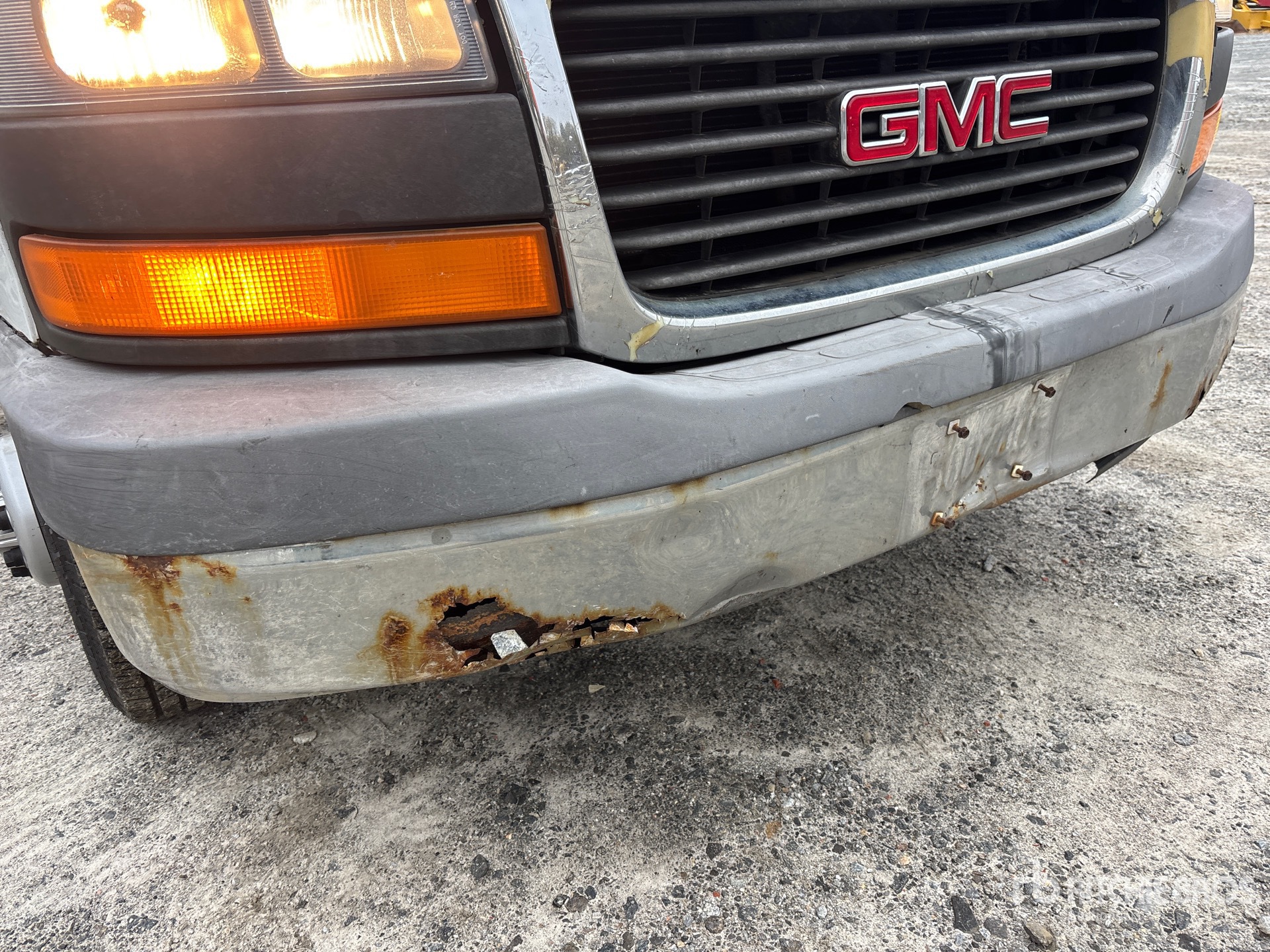 2014 GMC SAVANA G3500