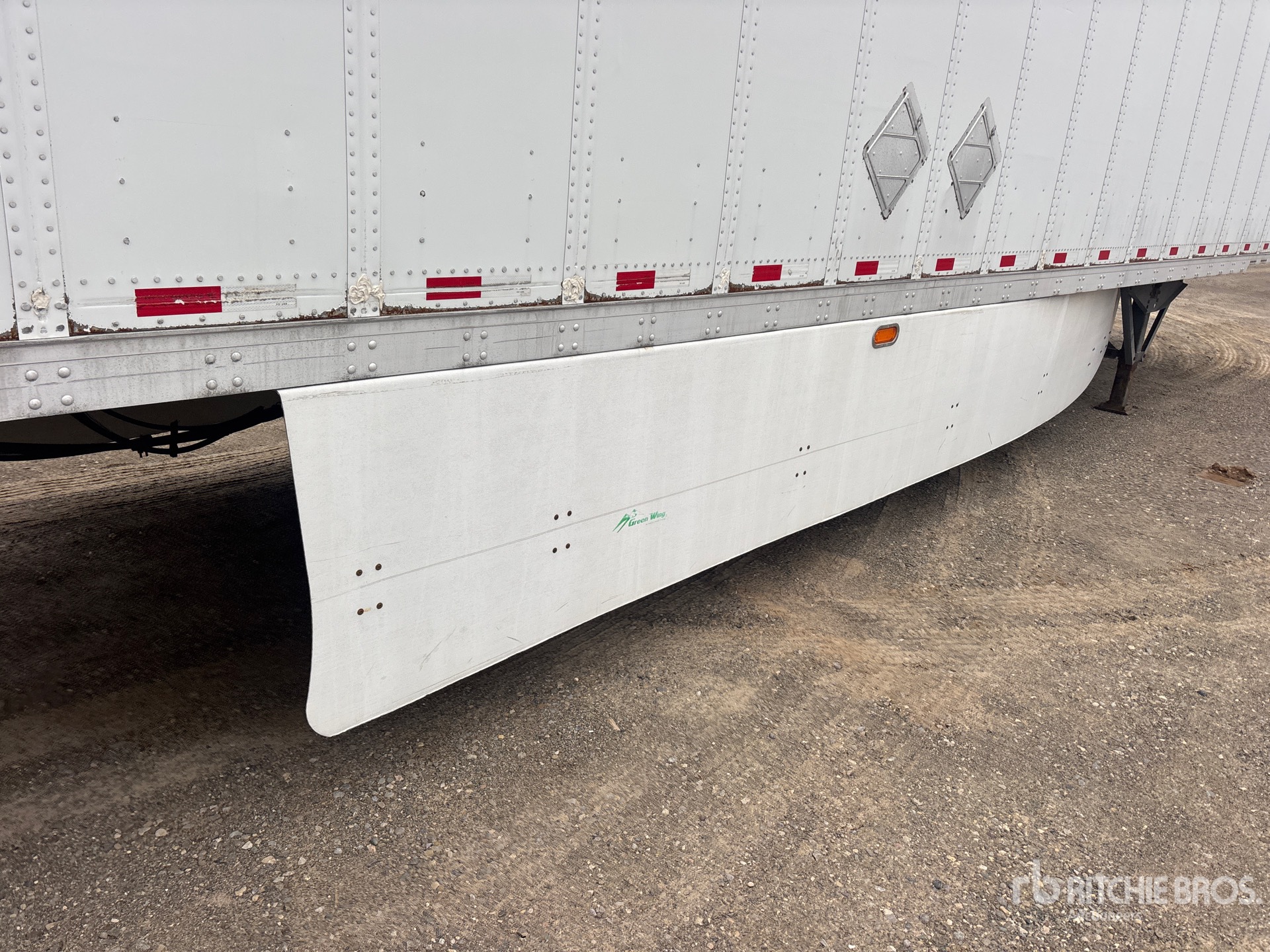 2013 Stoughton 53 FT X 102 IN T/A