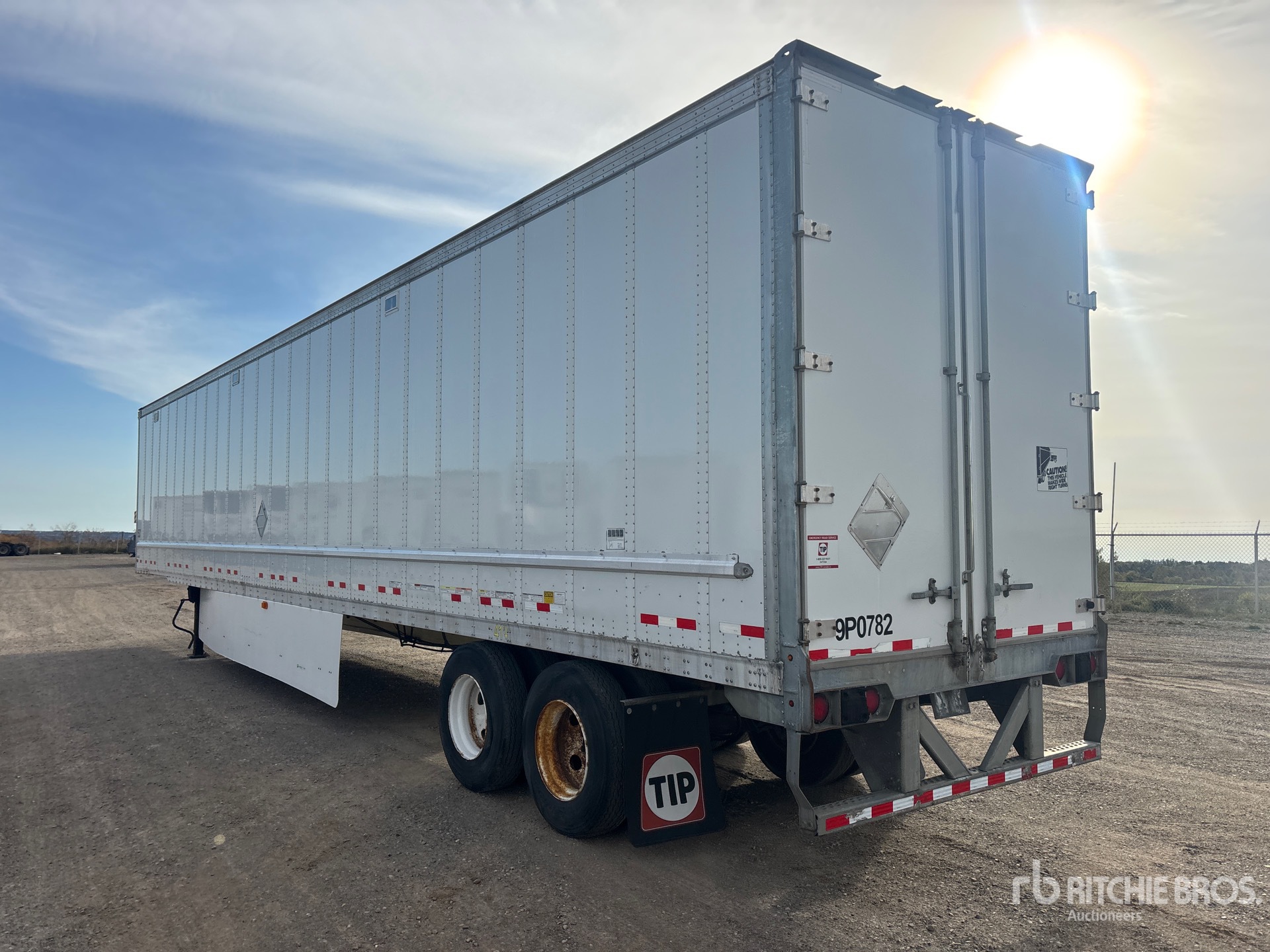2015 Vanguard 53 FT X 102 IN T/A
