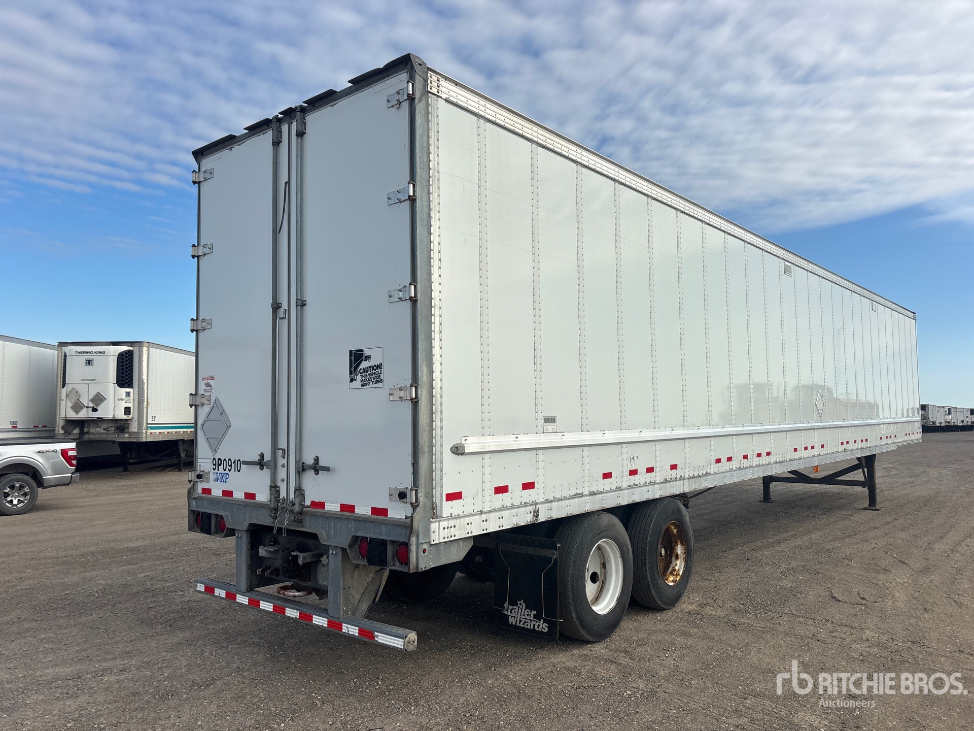 2015 Vanguard 53 FT X 102 IN T/A