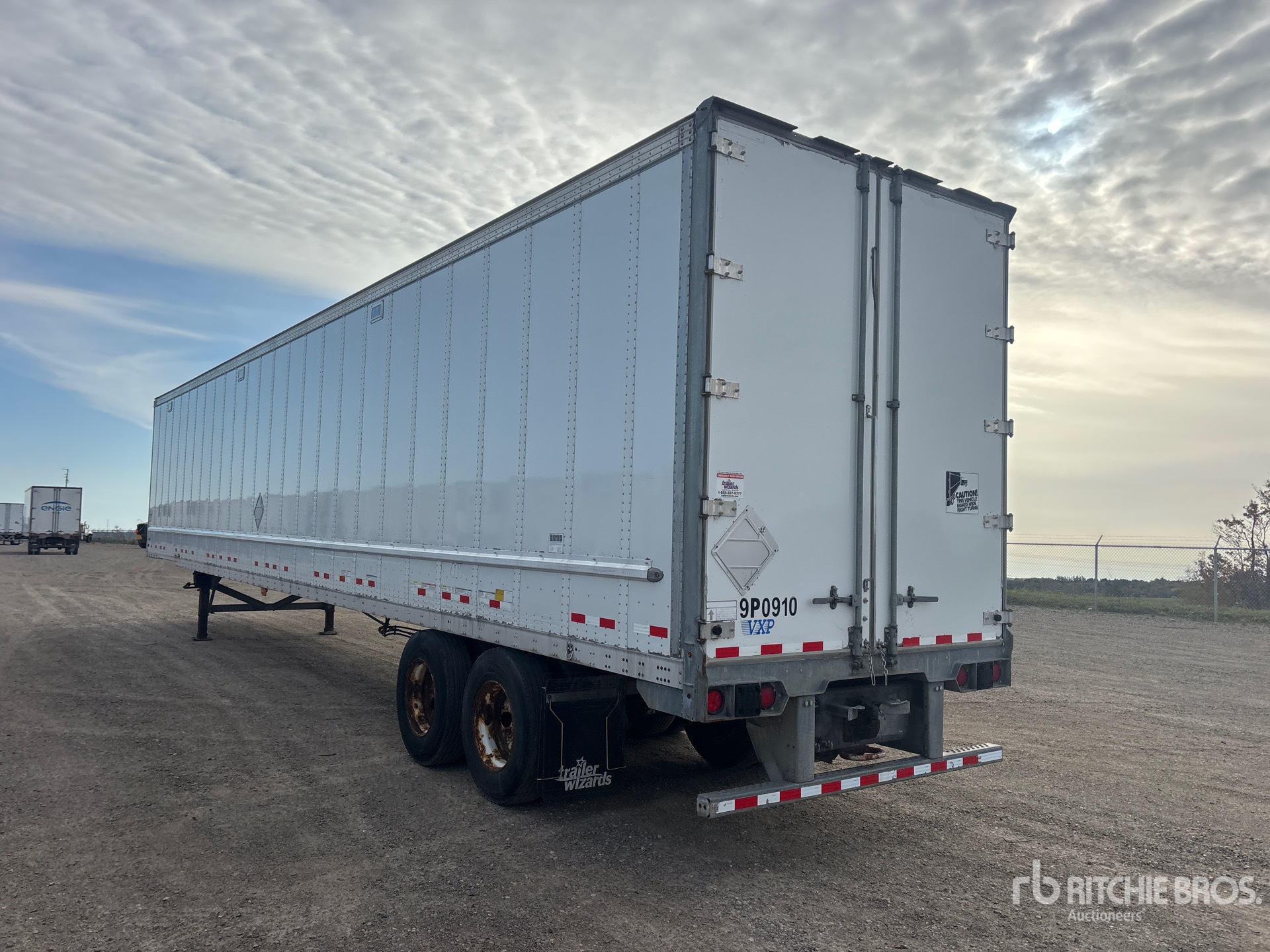 2015 Vanguard 53 FT X 102 IN T/A