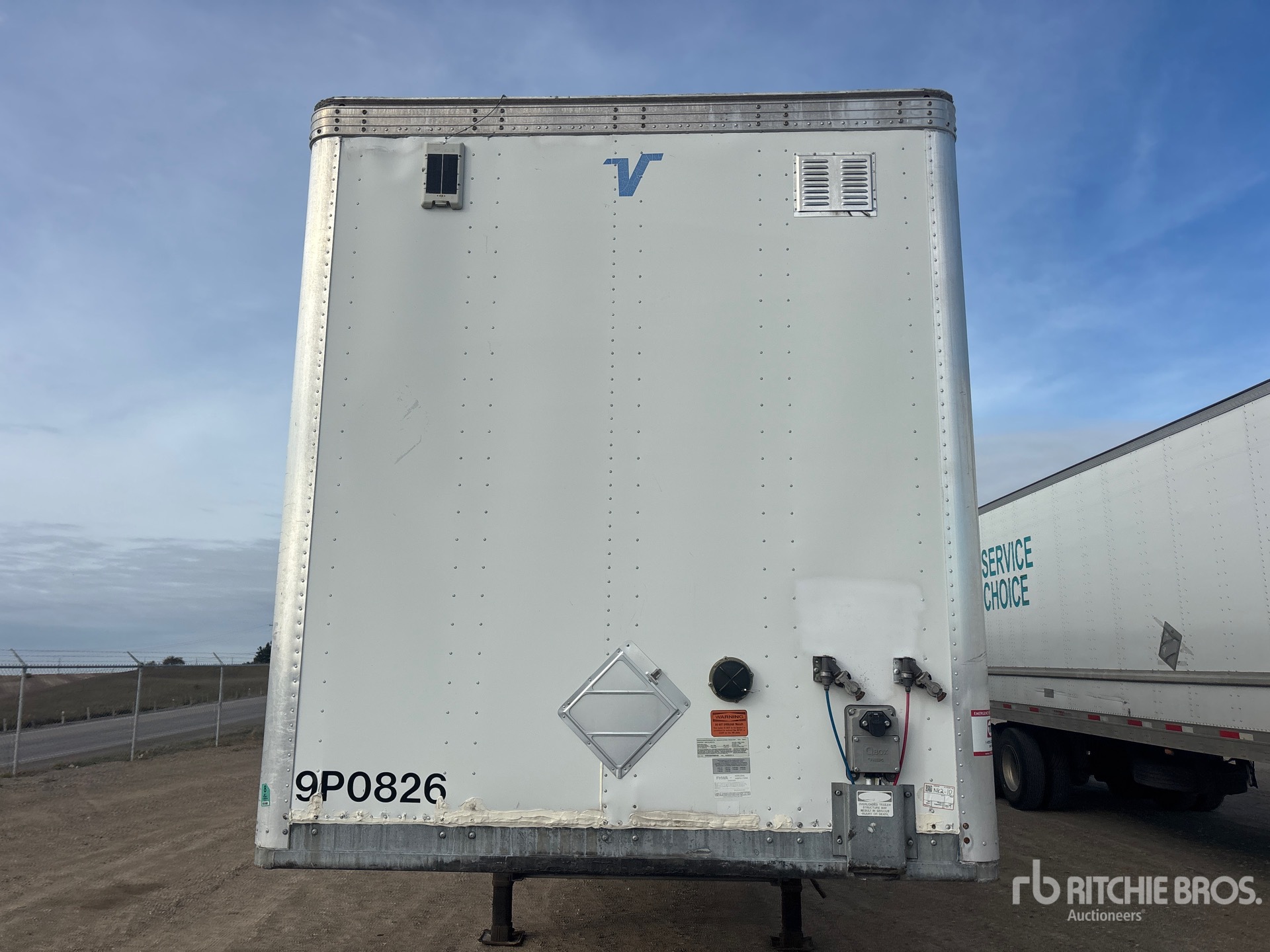 2015 Vanguard 53 FT X 102 IN T/A
