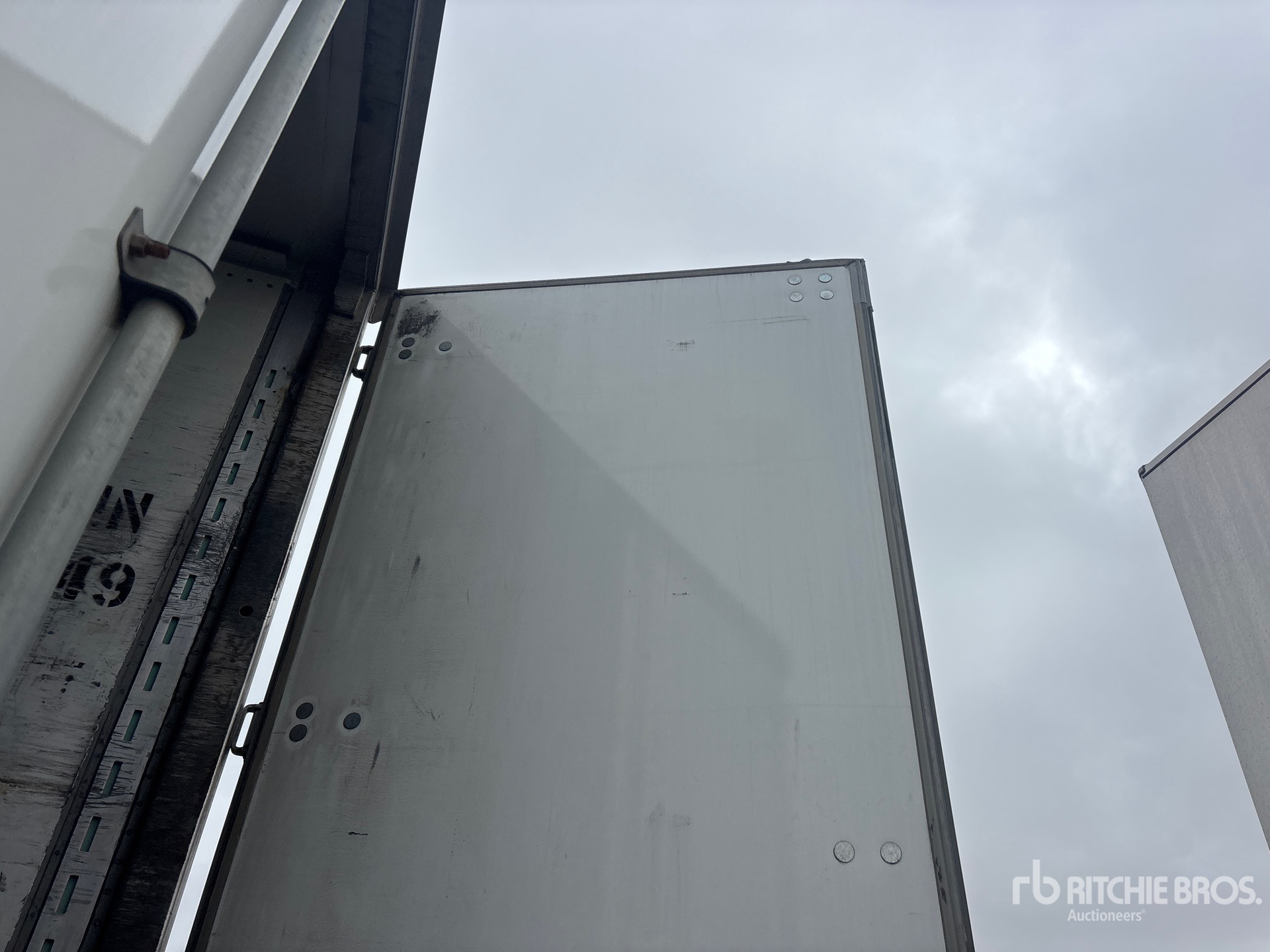 2011 Utility 53 FT X 102 IN T/A
