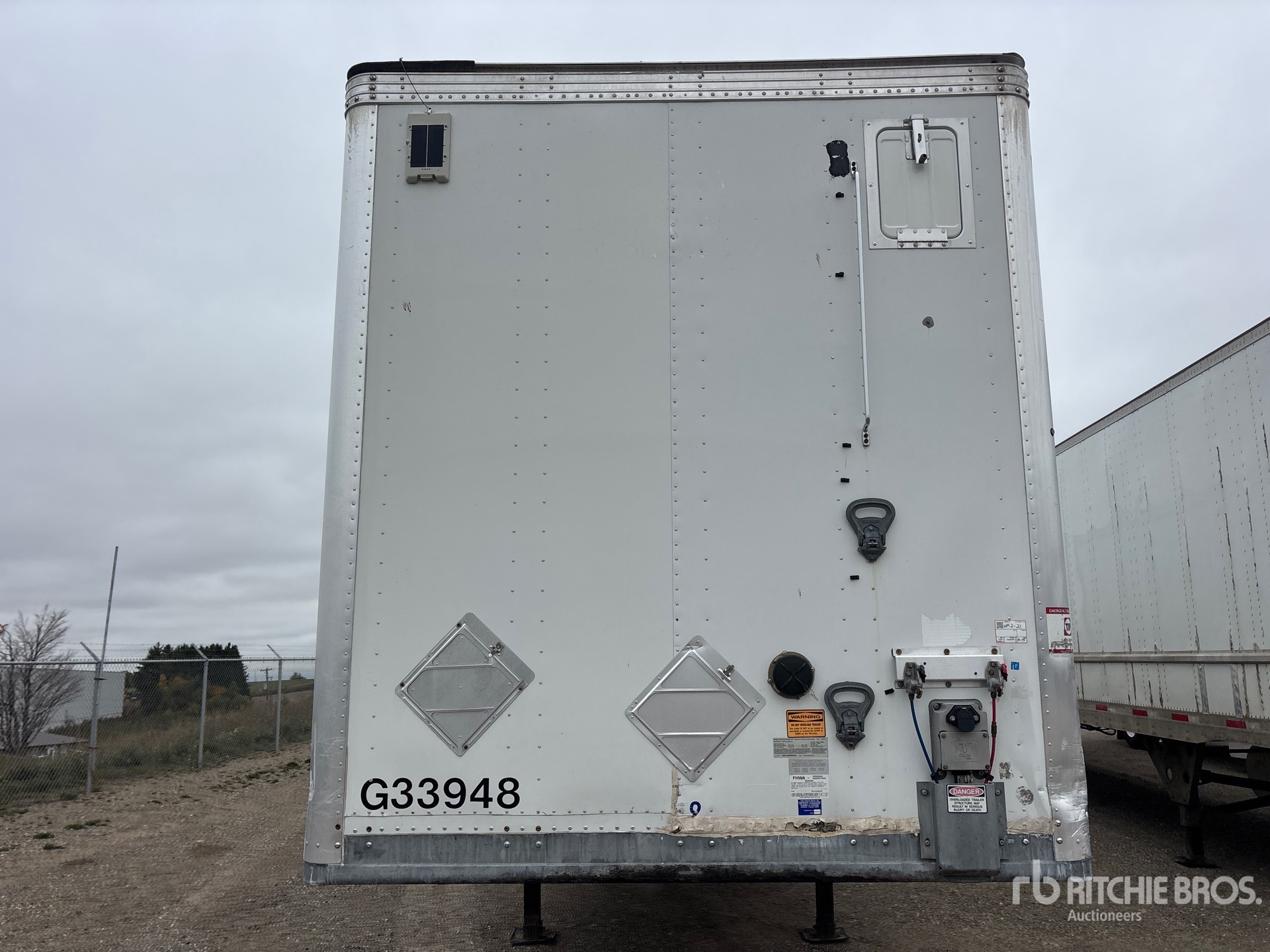 2016 Vanguard 53 FT X 102 IN T/A