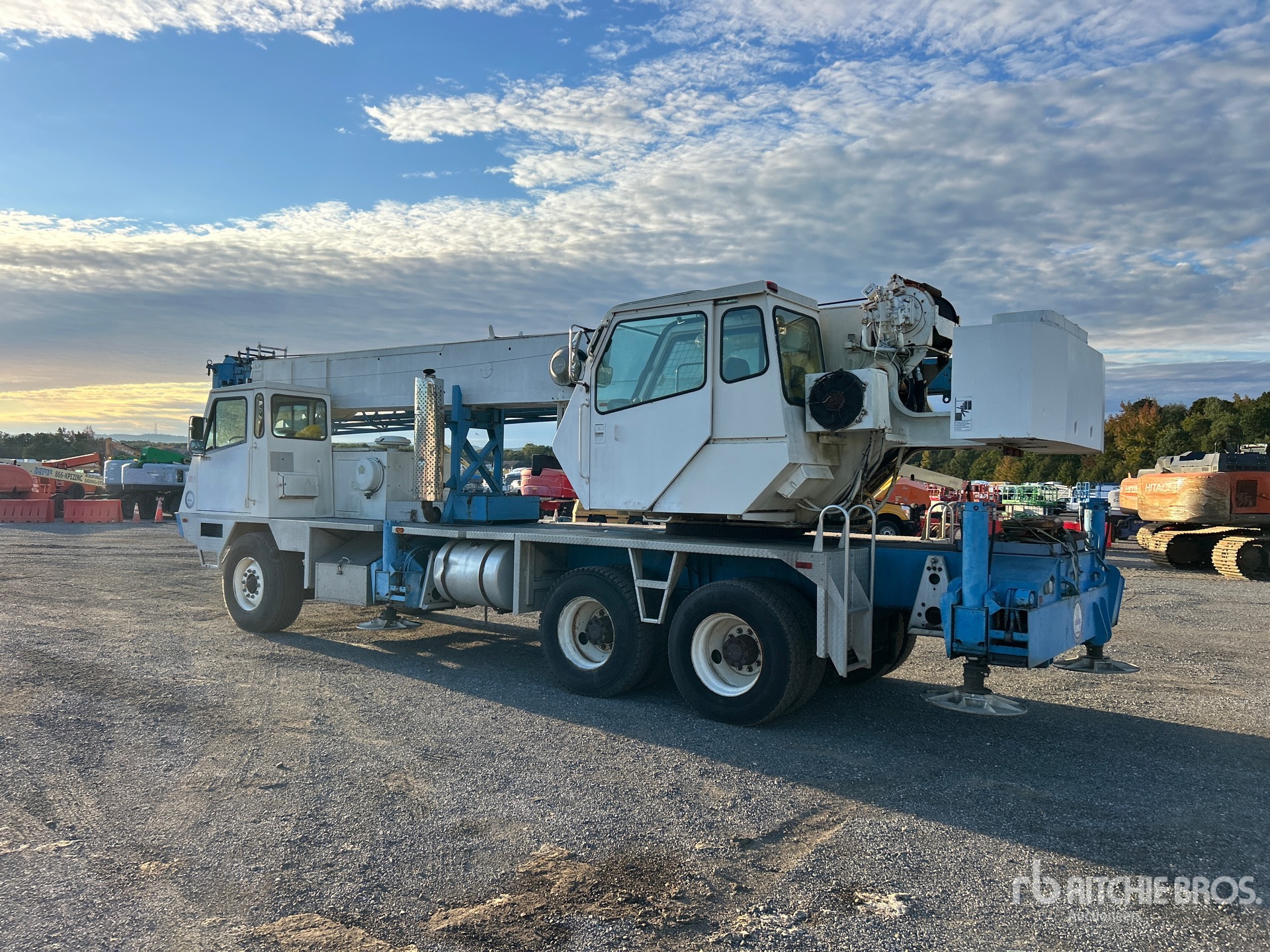 1998 Terex T340