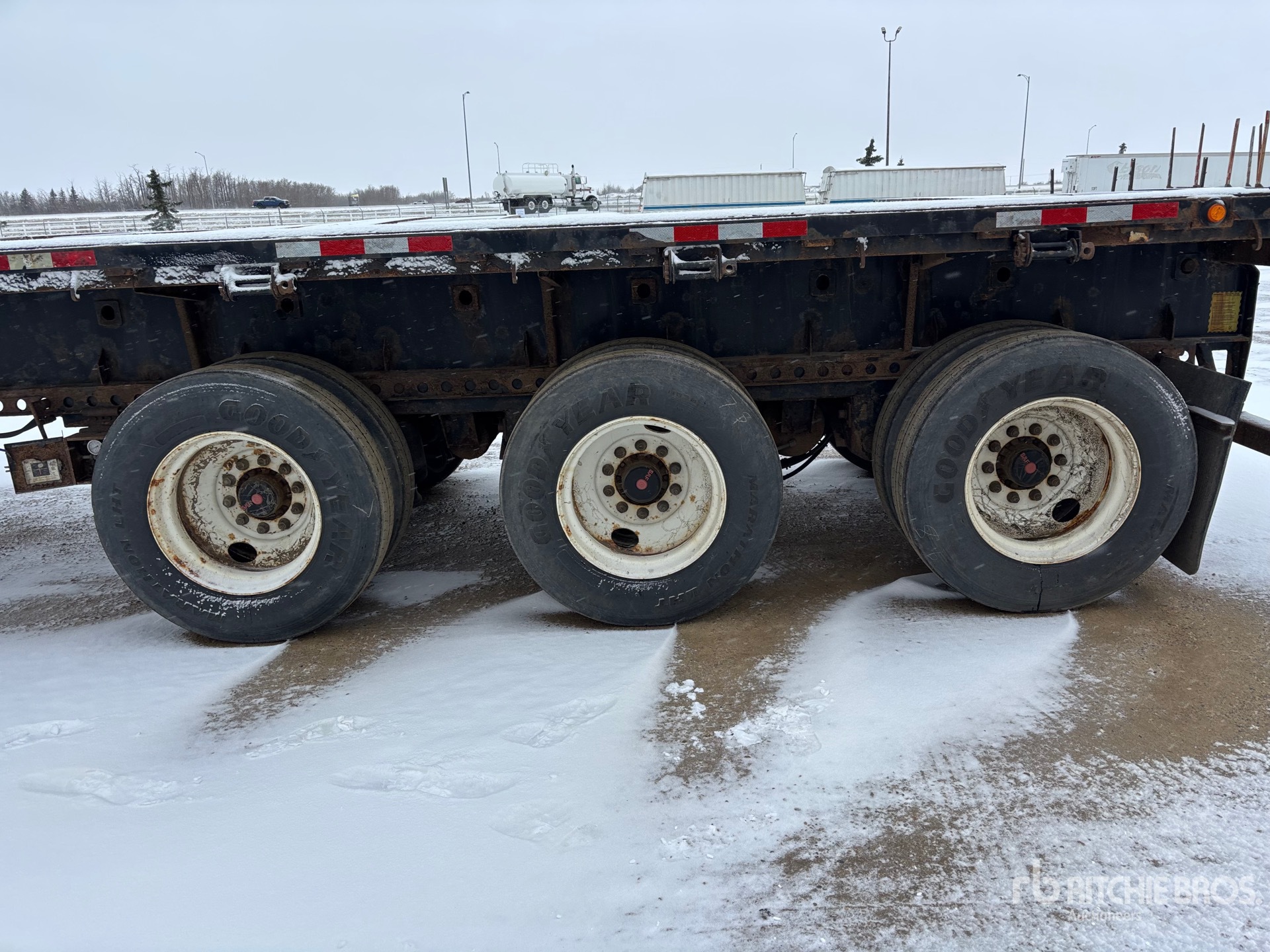 2014 Manac 53 ft Tri/A