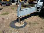Chassis with Outrigger Cylinders