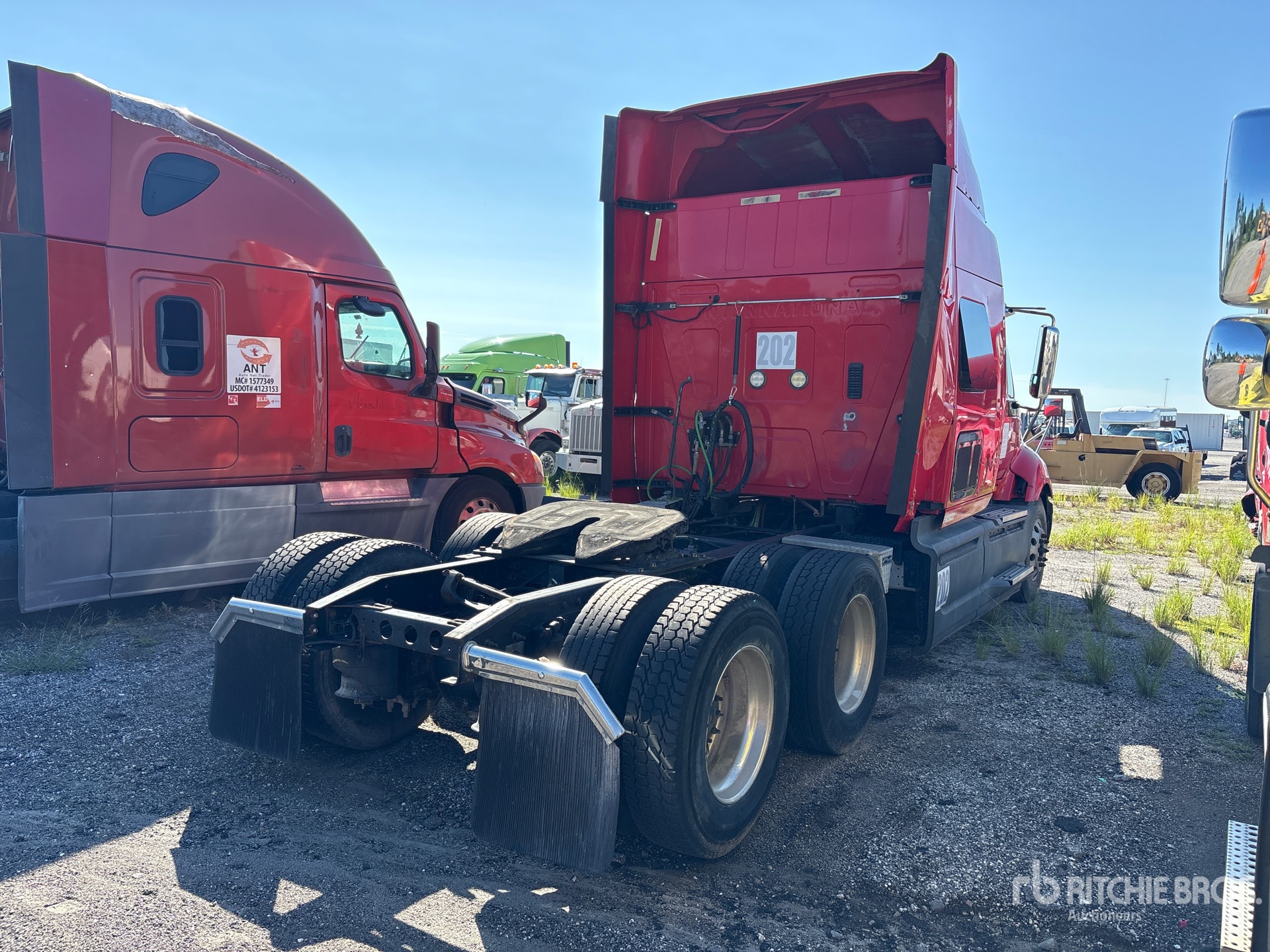 2014 International PROSTAR+ 122