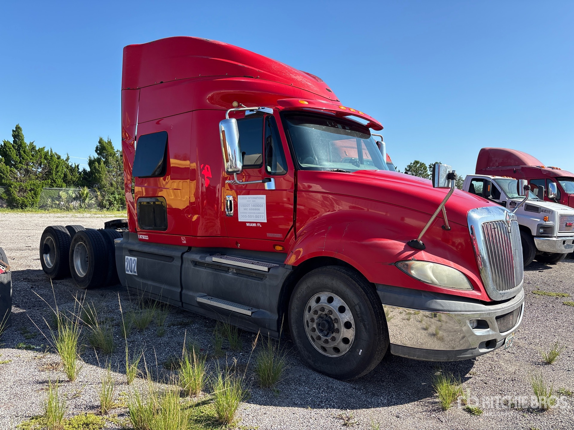 2014 International PROSTAR+ 122
