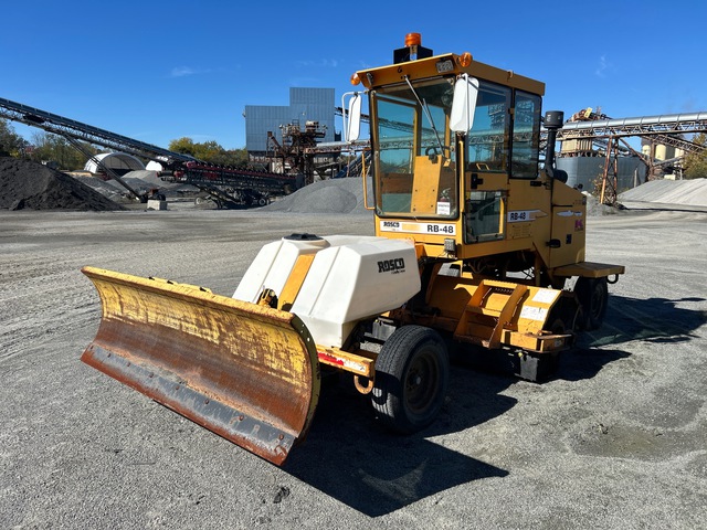 2016 (unverified) Rosco RB48 Self-Propelled Broom