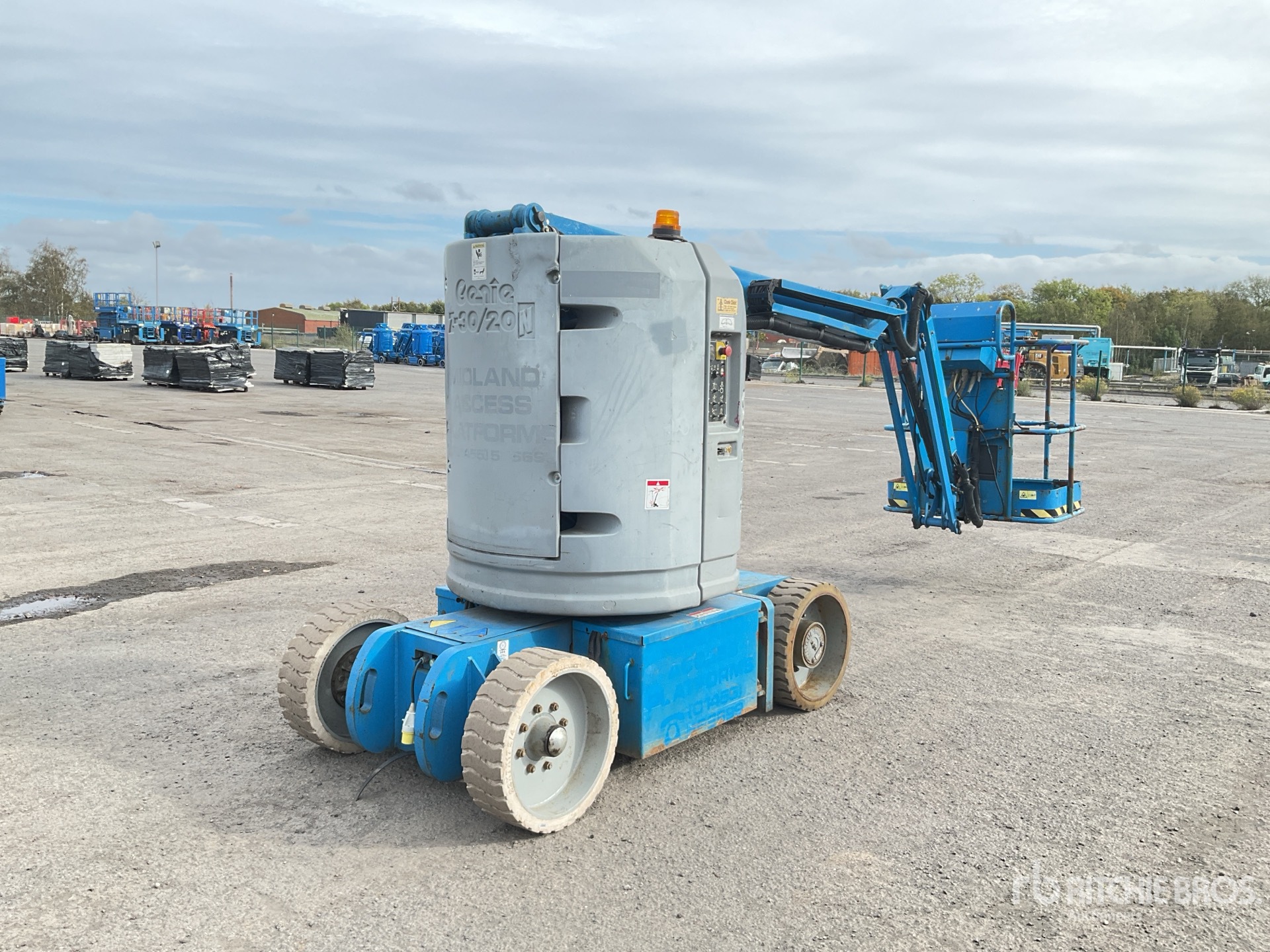 2006 Genie Z-30/20N