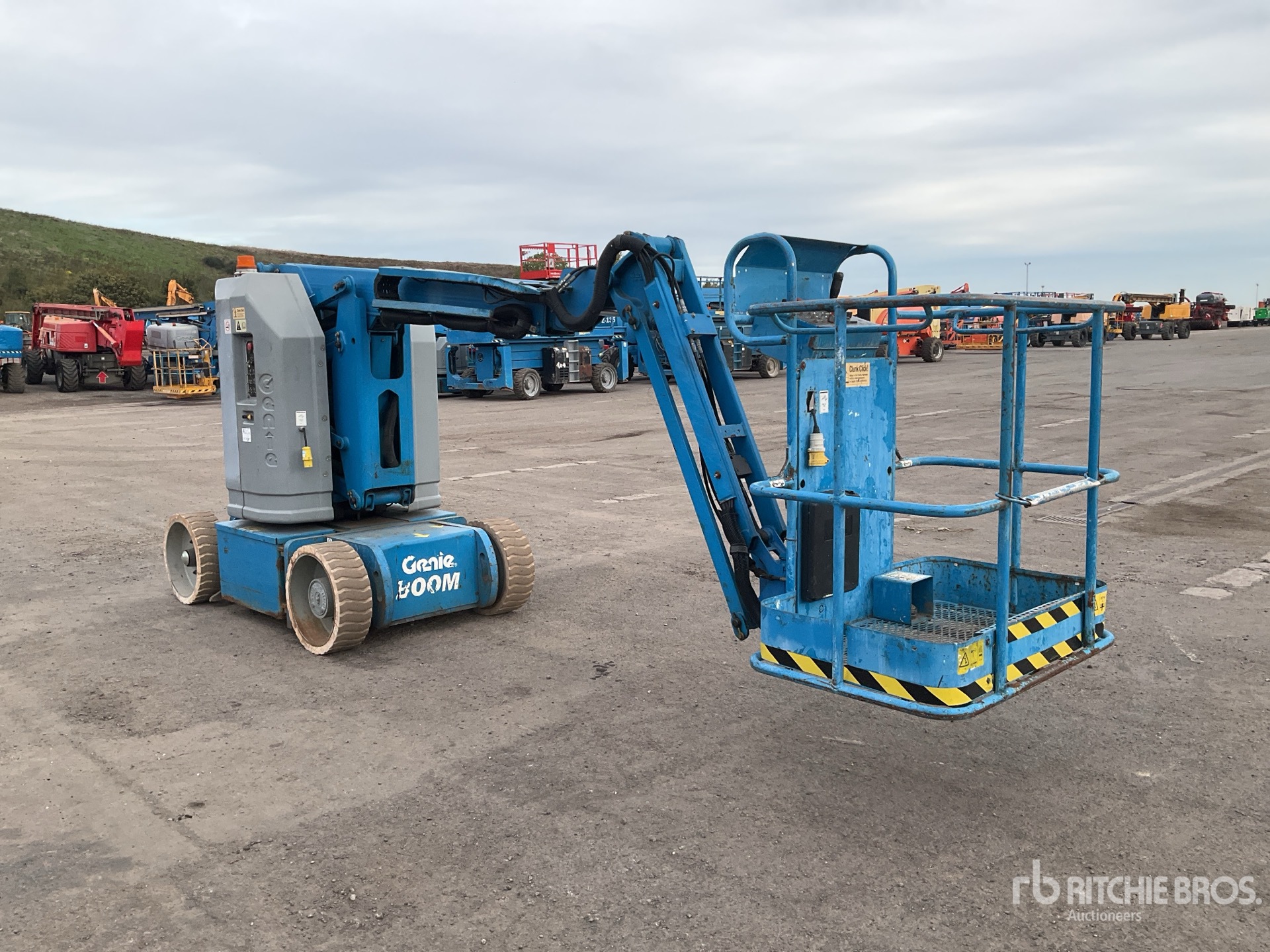 2007 Genie Z30/20N