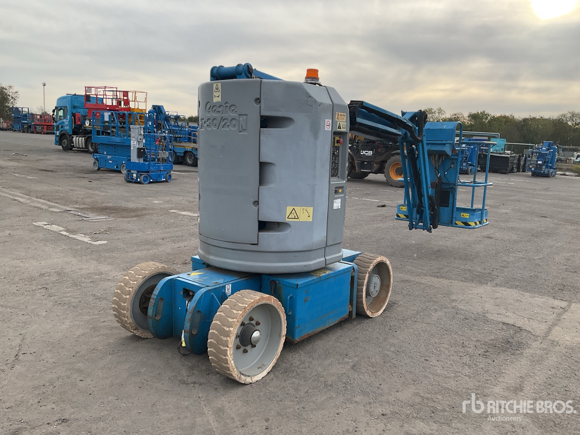 2007 Genie Z30/20N