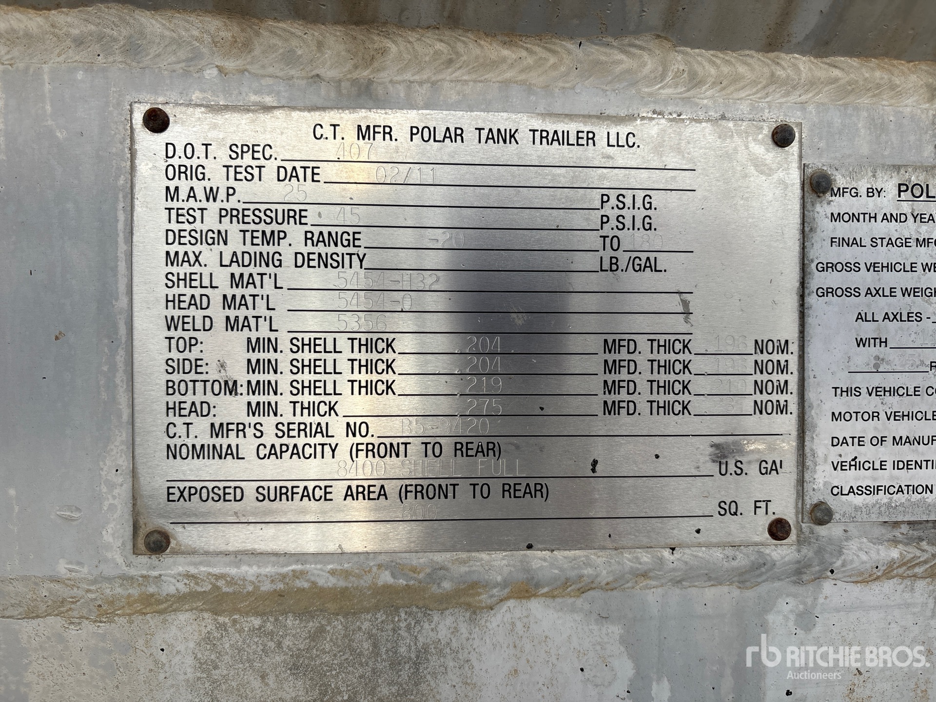 2011 Polar 8400 GAL T/A