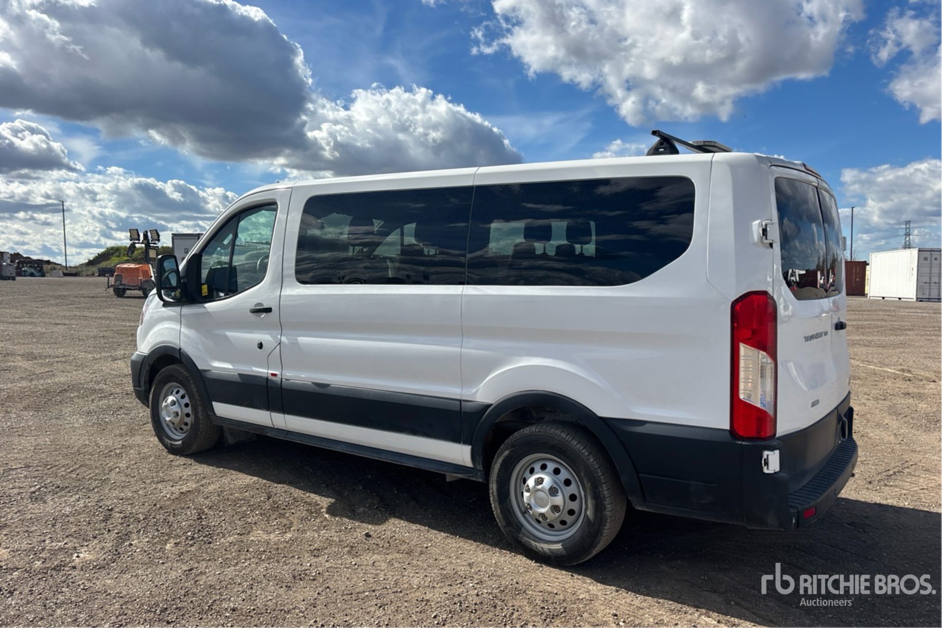 2020 Ford TRANSIT 150