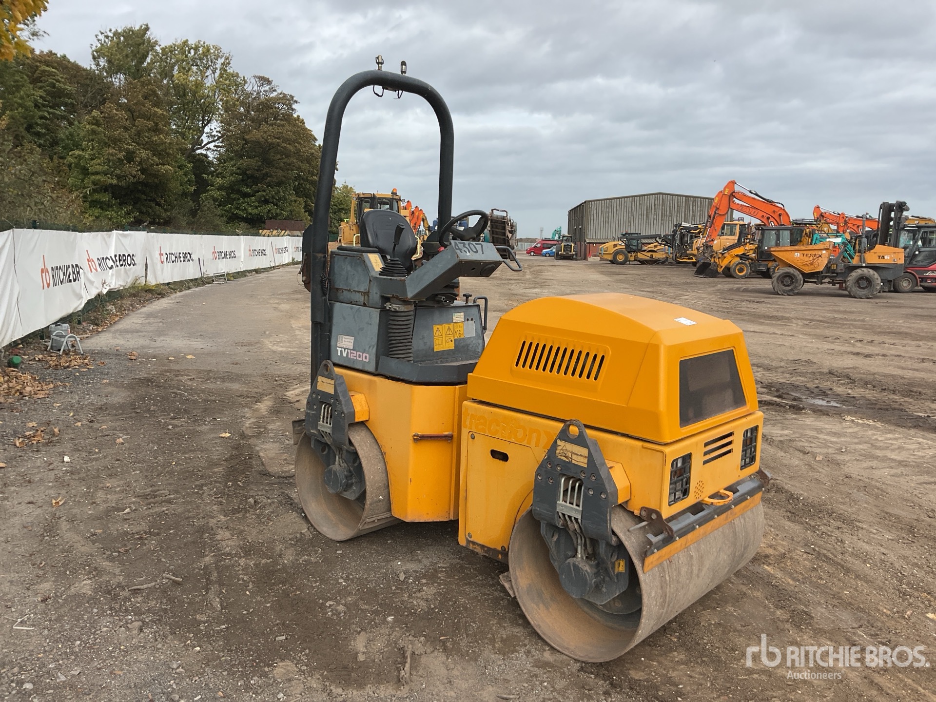 2016 Terex TV1200