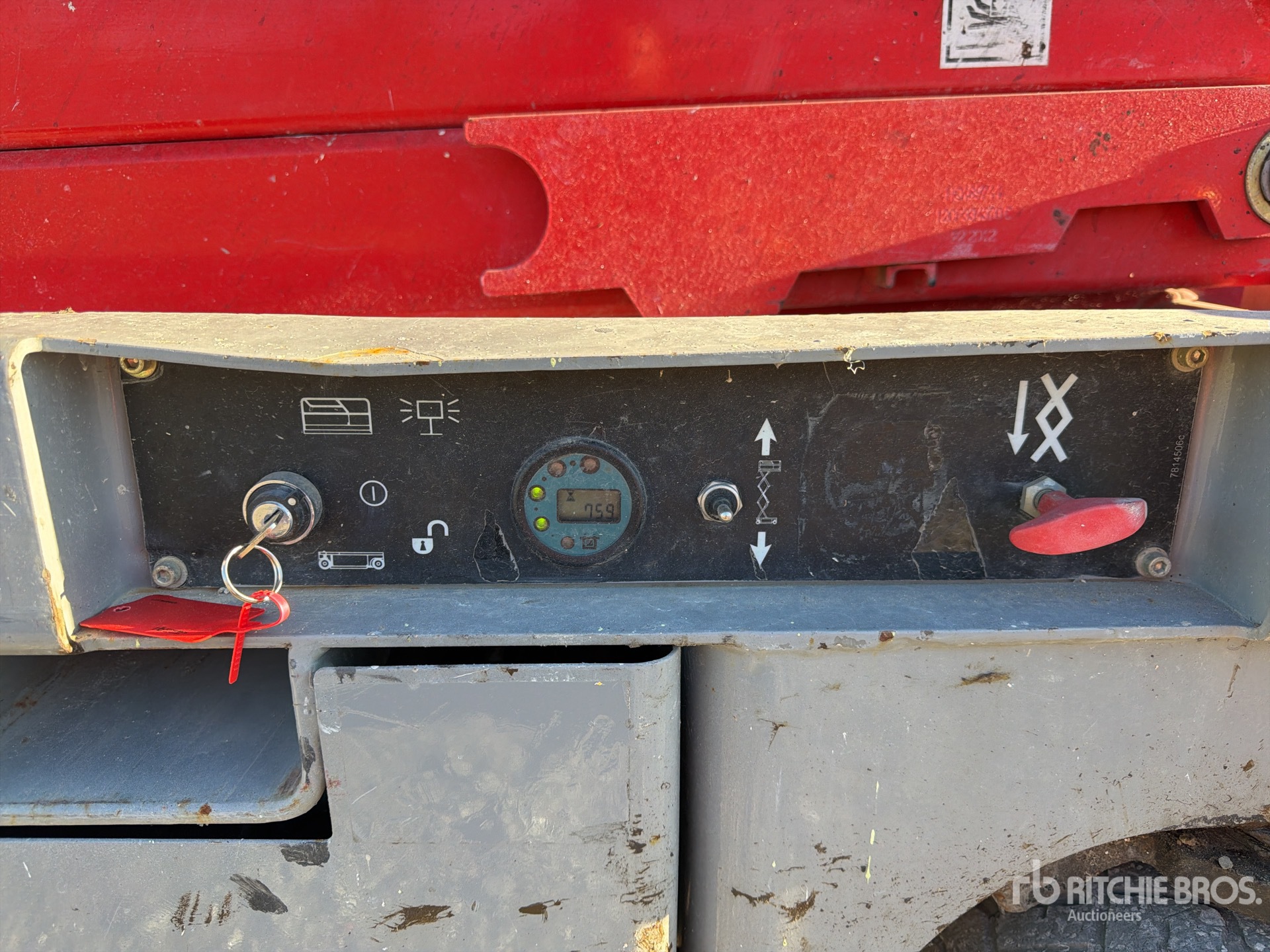2012 Haulotte COMPACT10