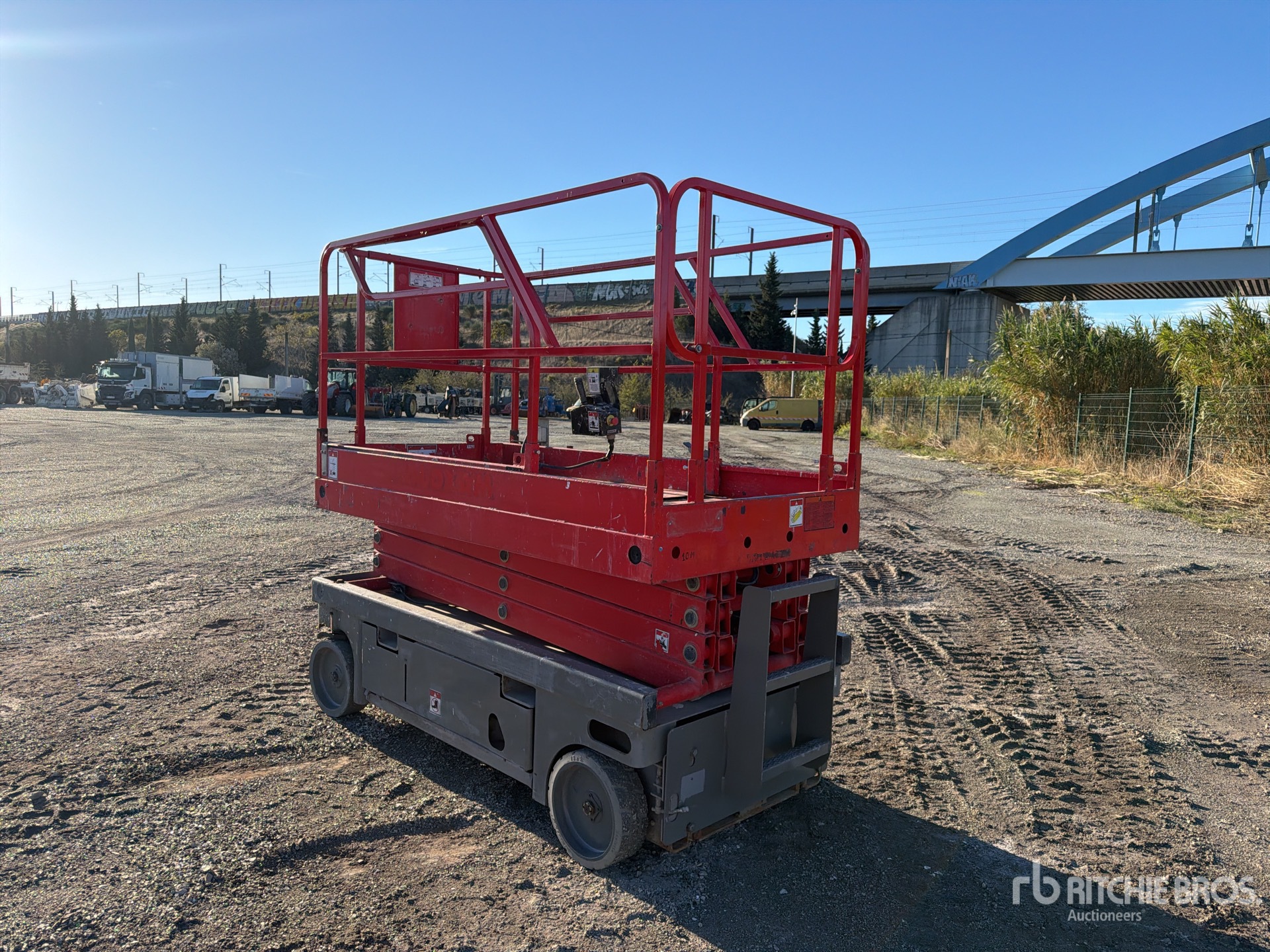 2012 Haulotte COMPACT10