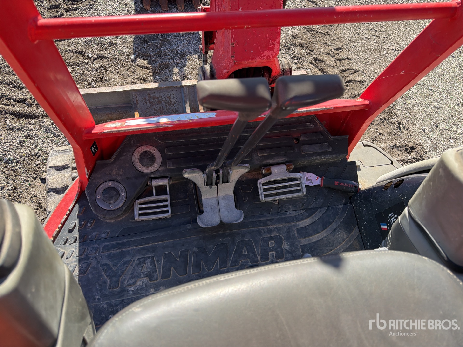 2016 Yanmar VIO20-4